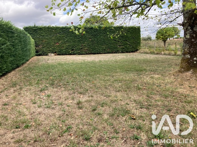 Terrain à vendre à Sadirac — 150 000 € — IAD France