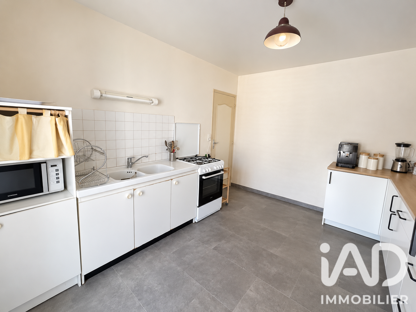 Vente maison à Fleury-les-Aubrais (45400) : maison 7 pièces 160 m² - 2105648 — 8