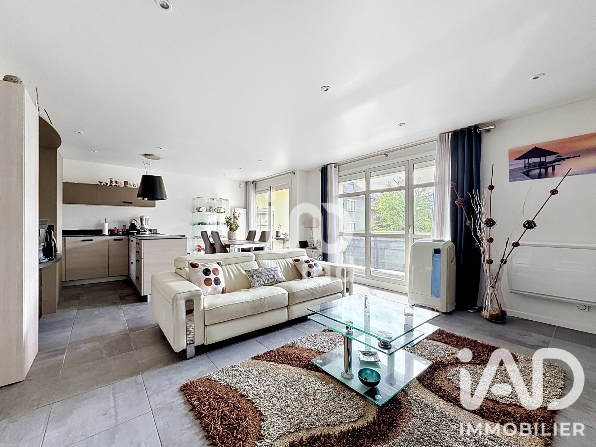 Appartement à vendre à Annecy — 337 000 € — IAD France