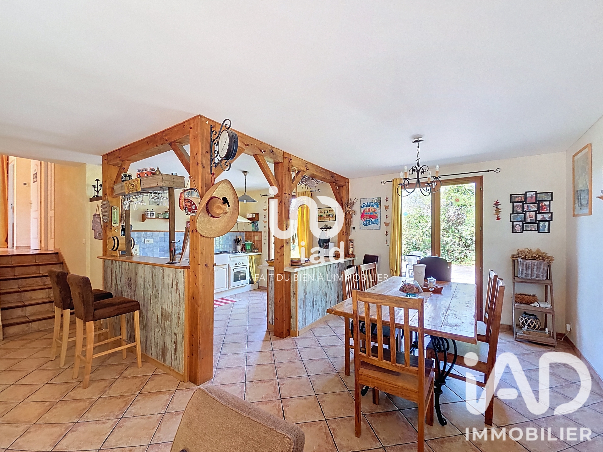 Vente maison à Verneuil-sur-Vienne (87430) : maison traditionnelle 7 pièces 140 m² - 2106456 — 9