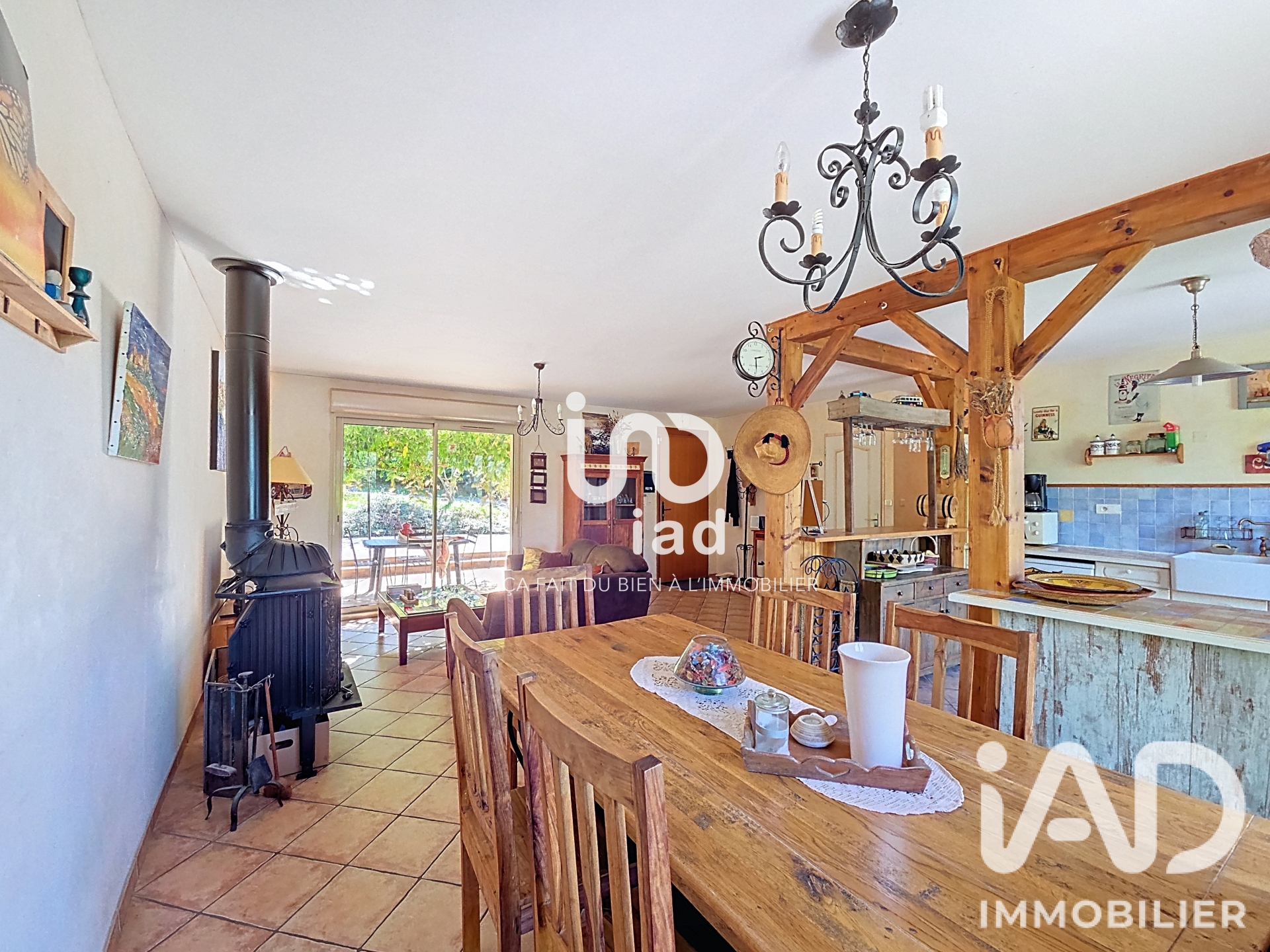 Vente maison à Verneuil-sur-Vienne (87430) : maison traditionnelle 7 pièces 140 m² - 2106456 — 10