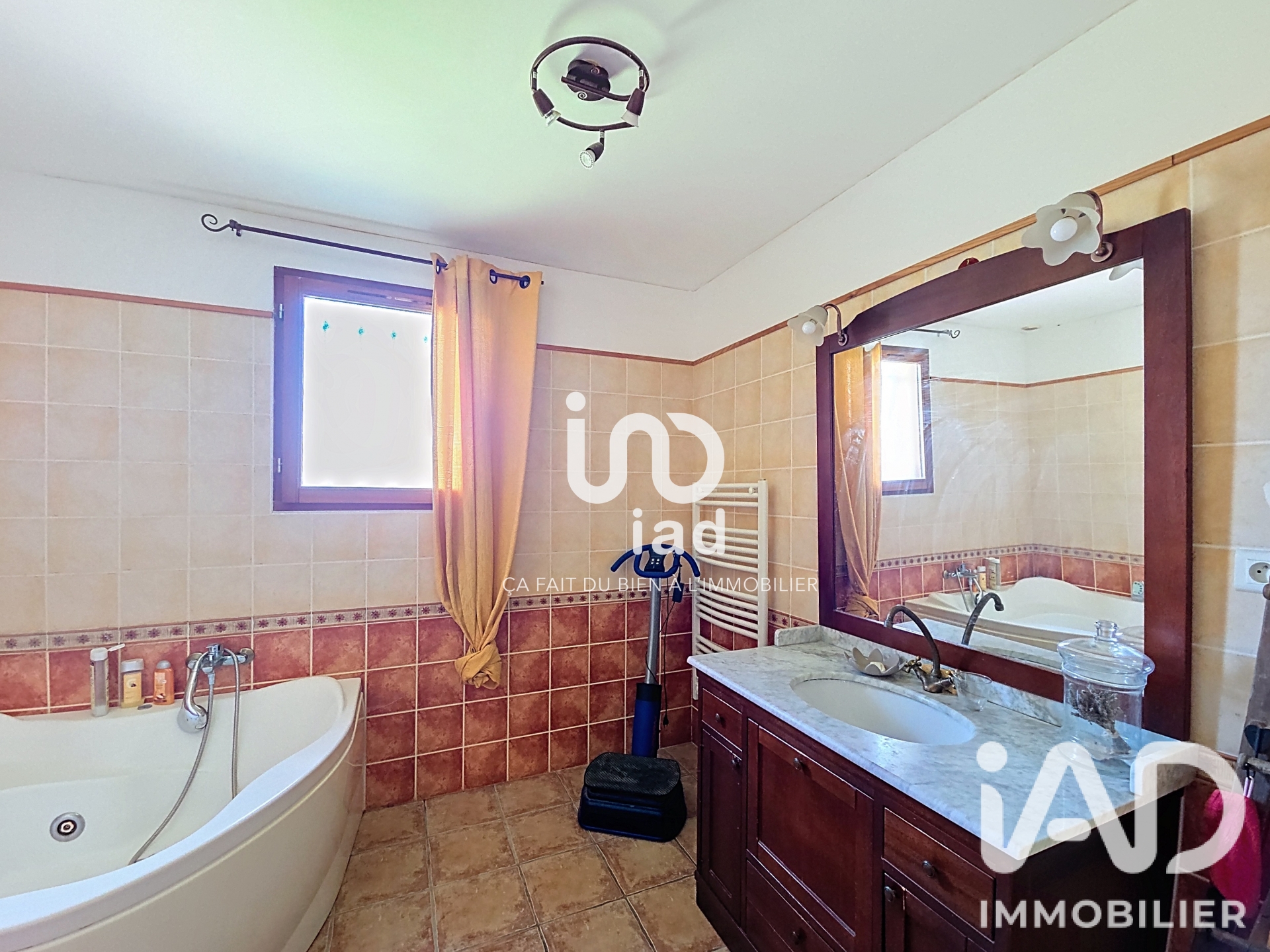 Vente maison à Verneuil-sur-Vienne (87430) : maison traditionnelle 7 pièces 140 m² - 2106456 — 13
