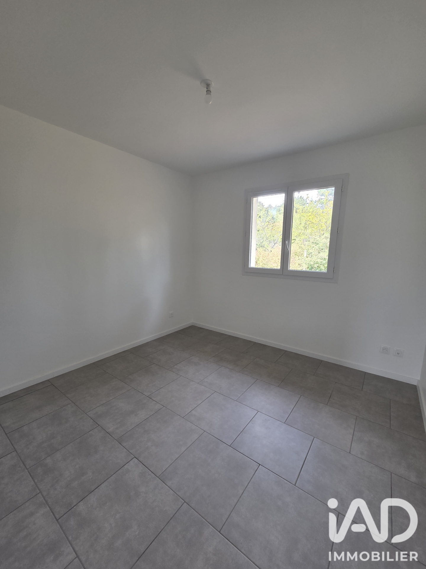 Vente maison à Montguyon (17270) : maison 4 pièces 78 m² - 2103939 — 6