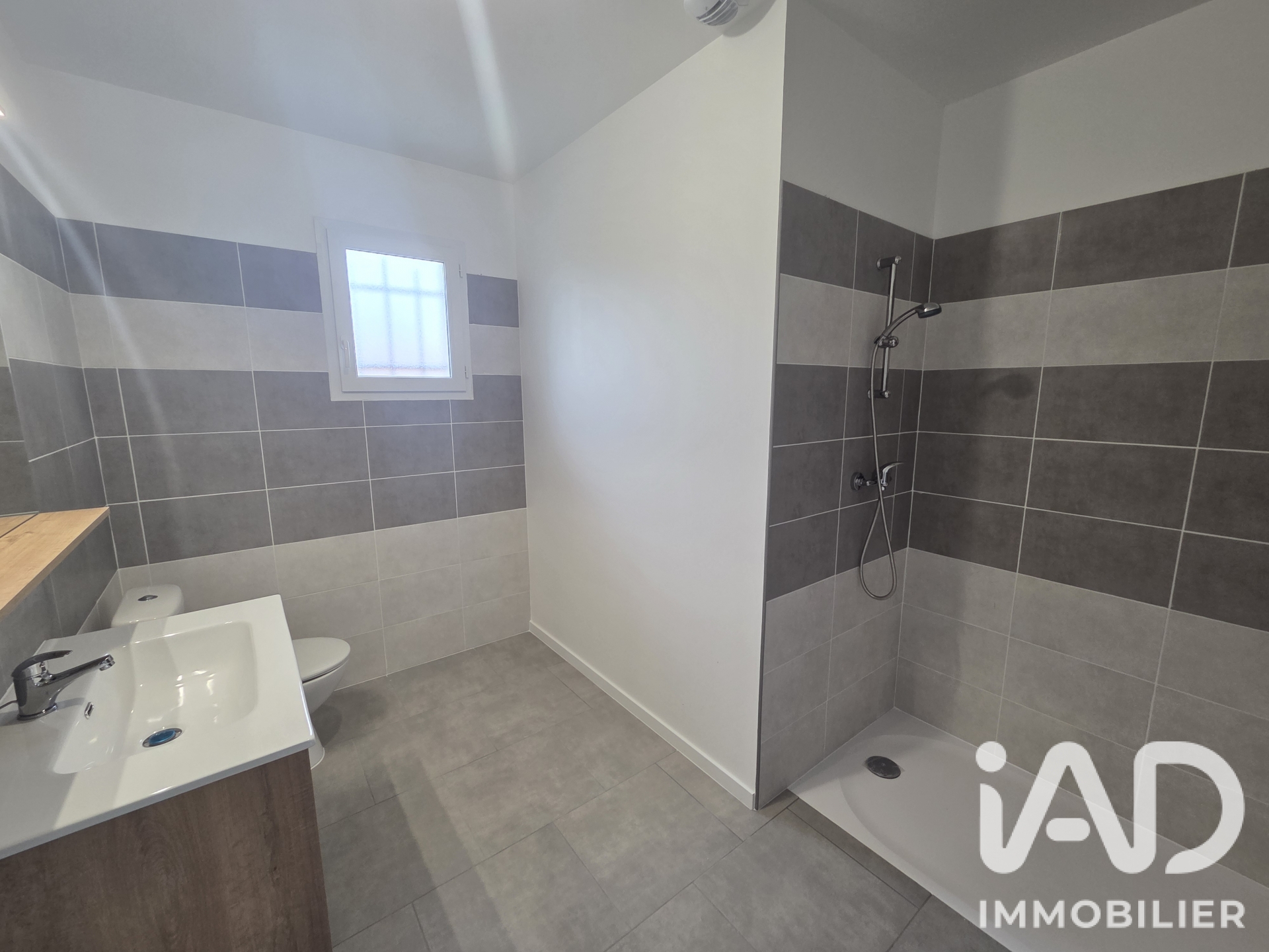 Vente maison à Montguyon (17270) : maison 4 pièces 78 m² - 2103939 — 8