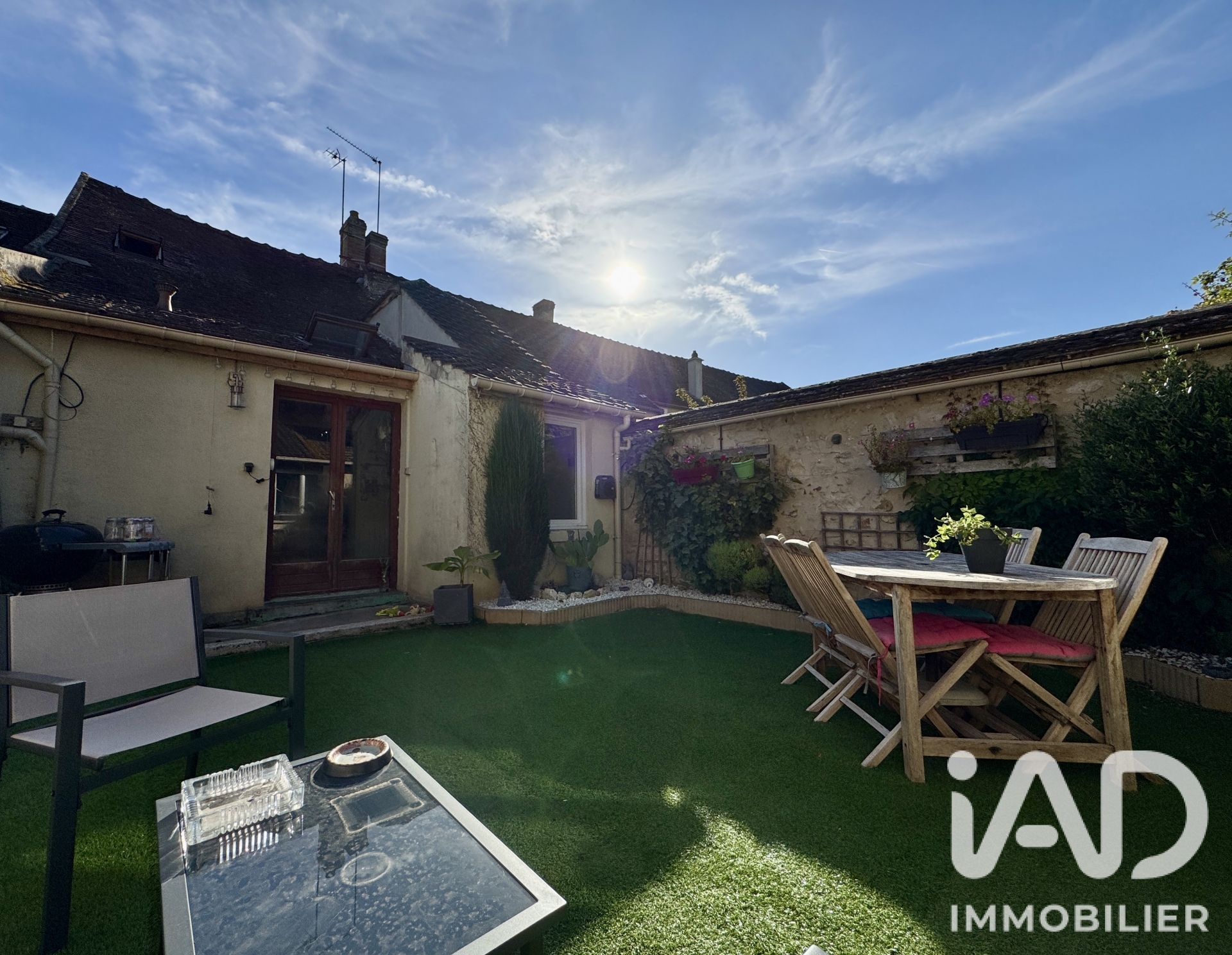Vente maison à Villeneuve-la-Guyard (89340) : maison de ville 4 pièces 85 m² - 2105427 — 10
