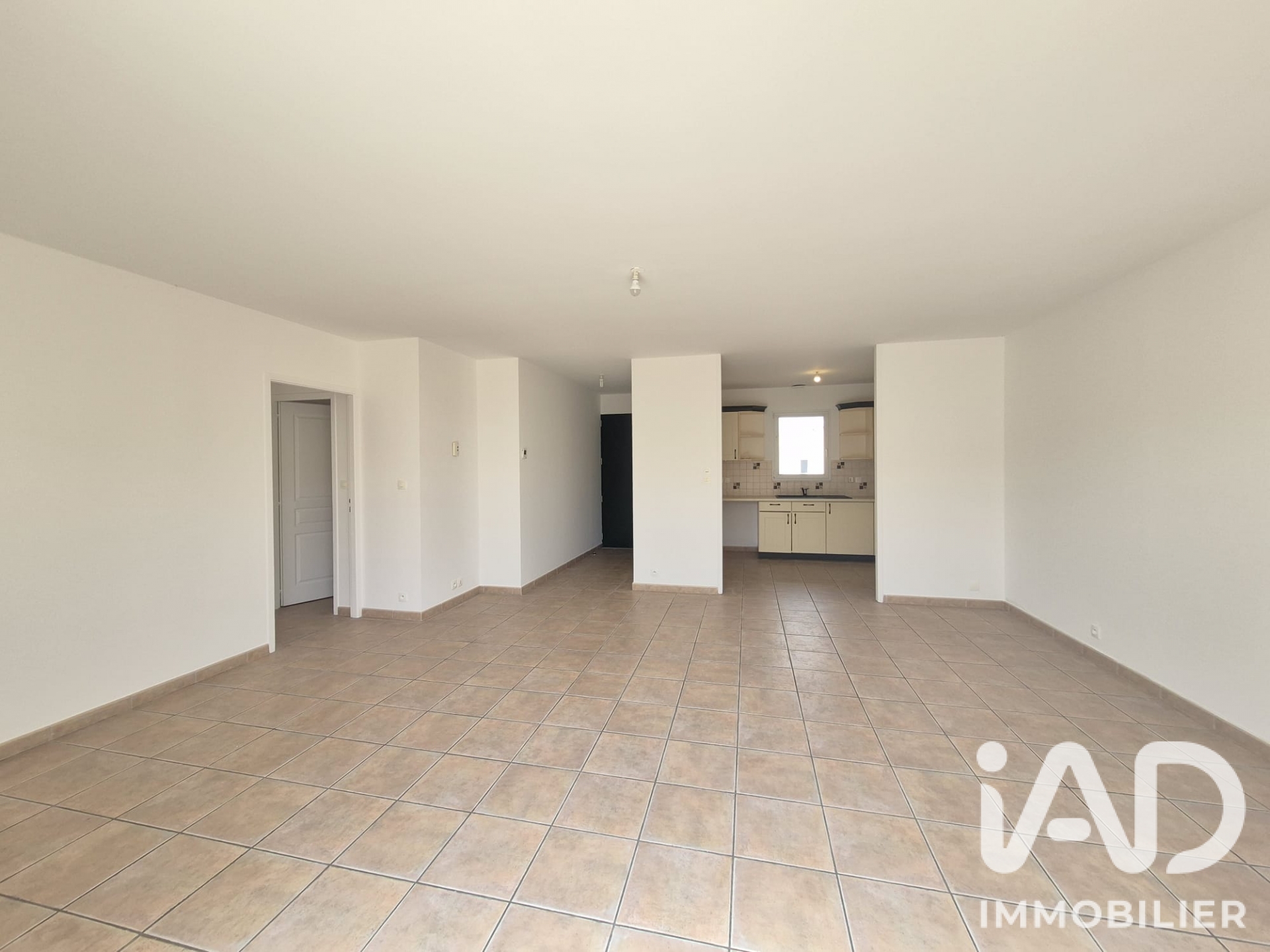 Vente maison à Bellevigny (85170) : maison traditionnelle 5 pièces 80 m² - 2106528 — 4