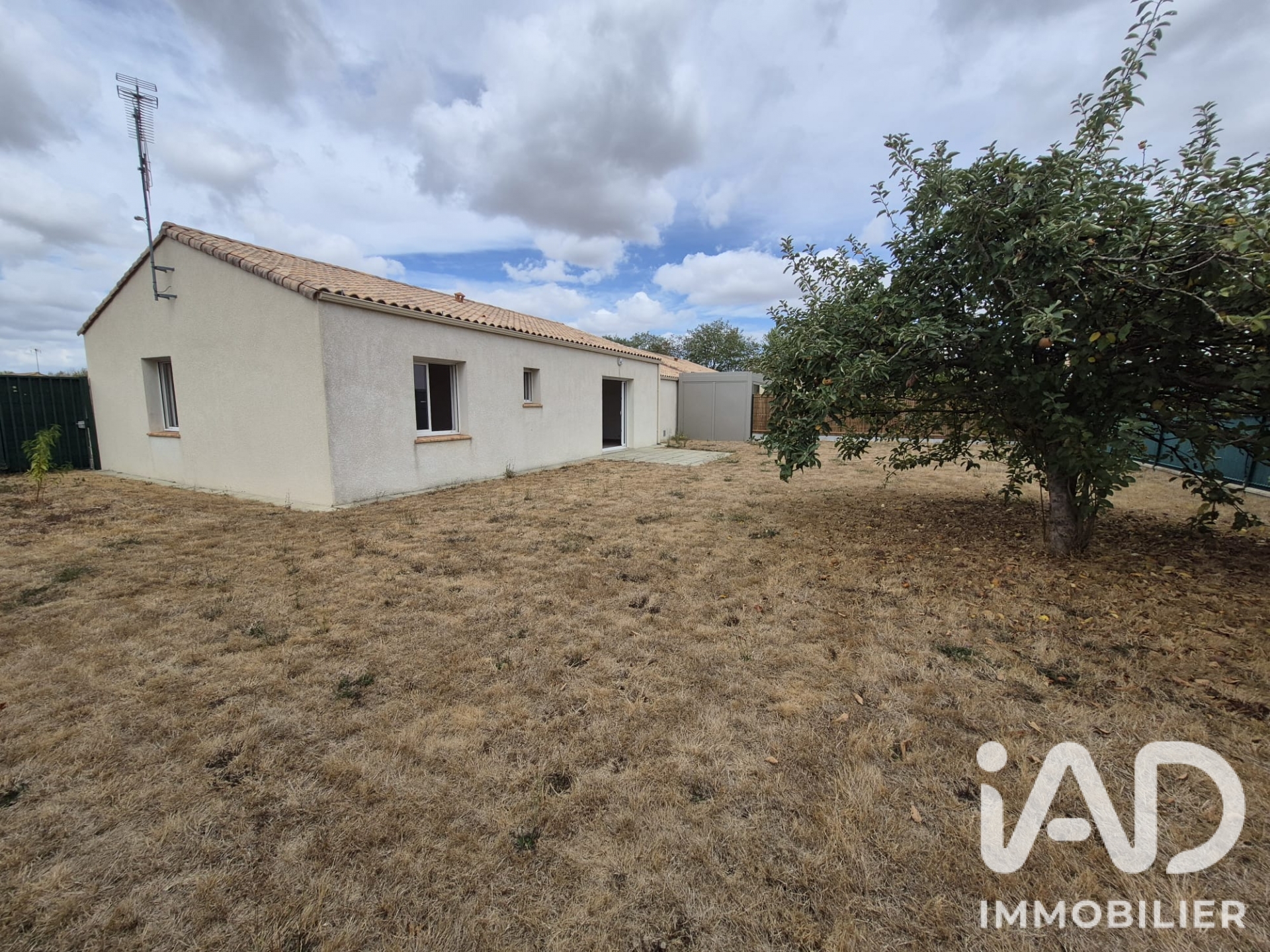Vente maison à Bellevigny (85170) : maison traditionnelle 5 pièces 80 m² - 2106528 — 10