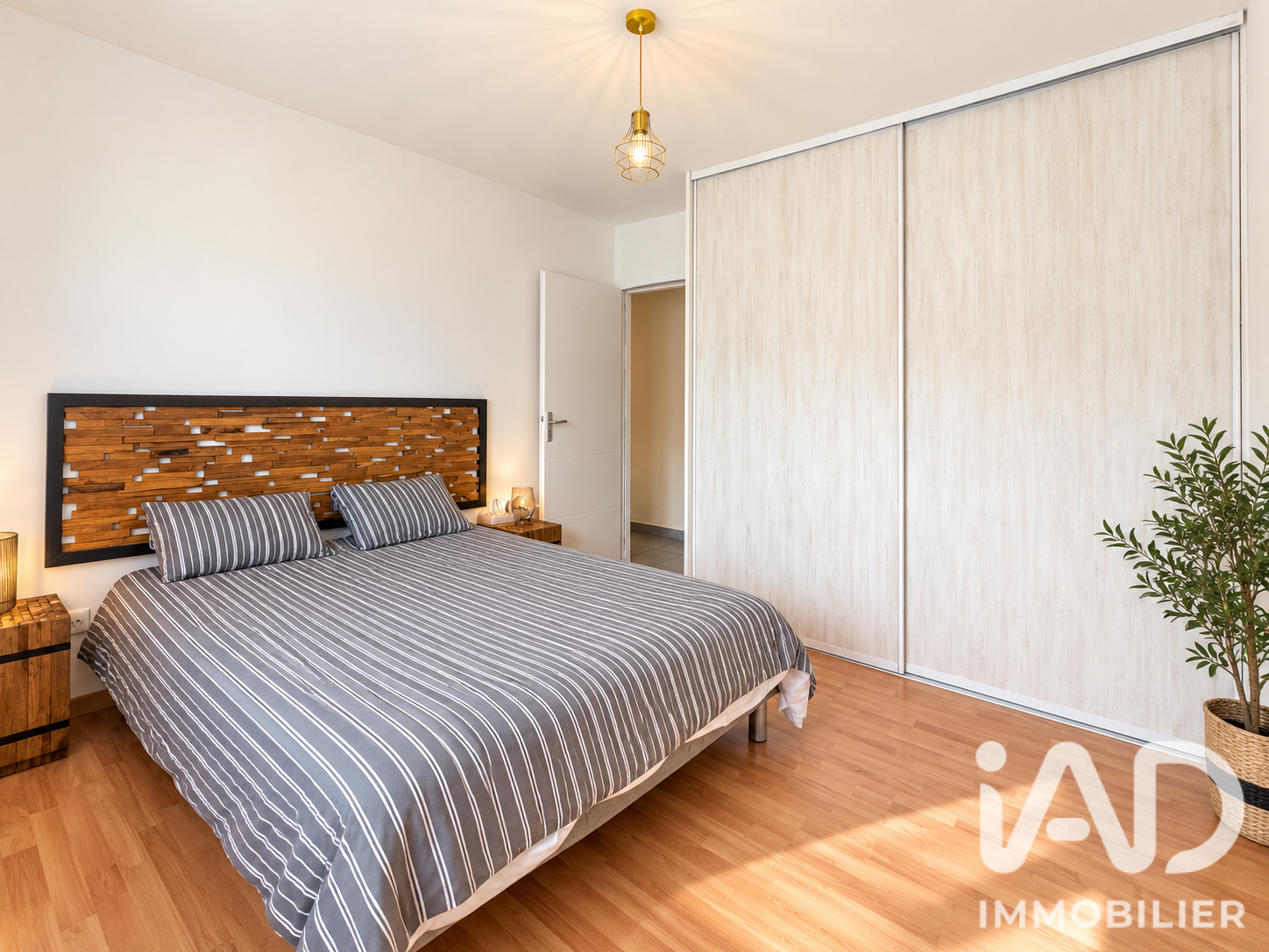Vente maison à Biganos (33380) : maison de ville 6 pièces 128 m² - 2107811 — 4