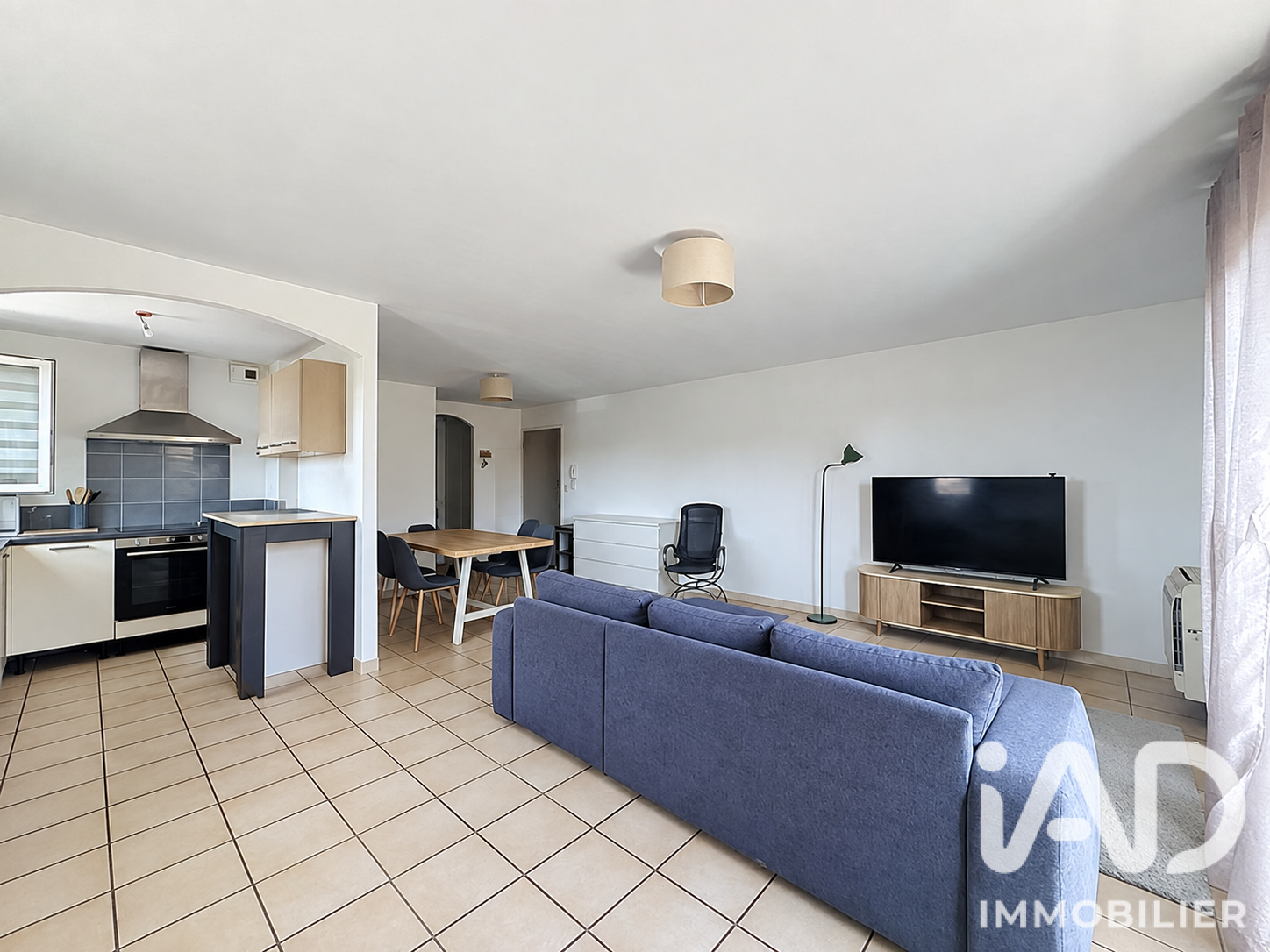 Appartement à vendre à Entraigues-sur-la-Sorgue — 195 000 € — IAD France