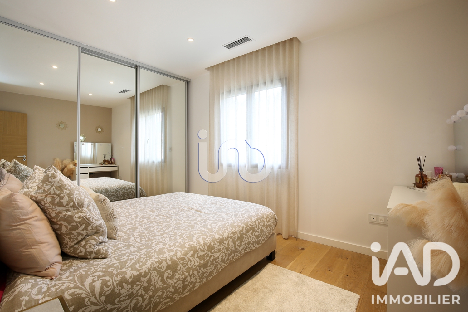 Vente maison à Aureville (31320) : maison d'architecte 6 pièces 222 m² - 2102400 — 16
