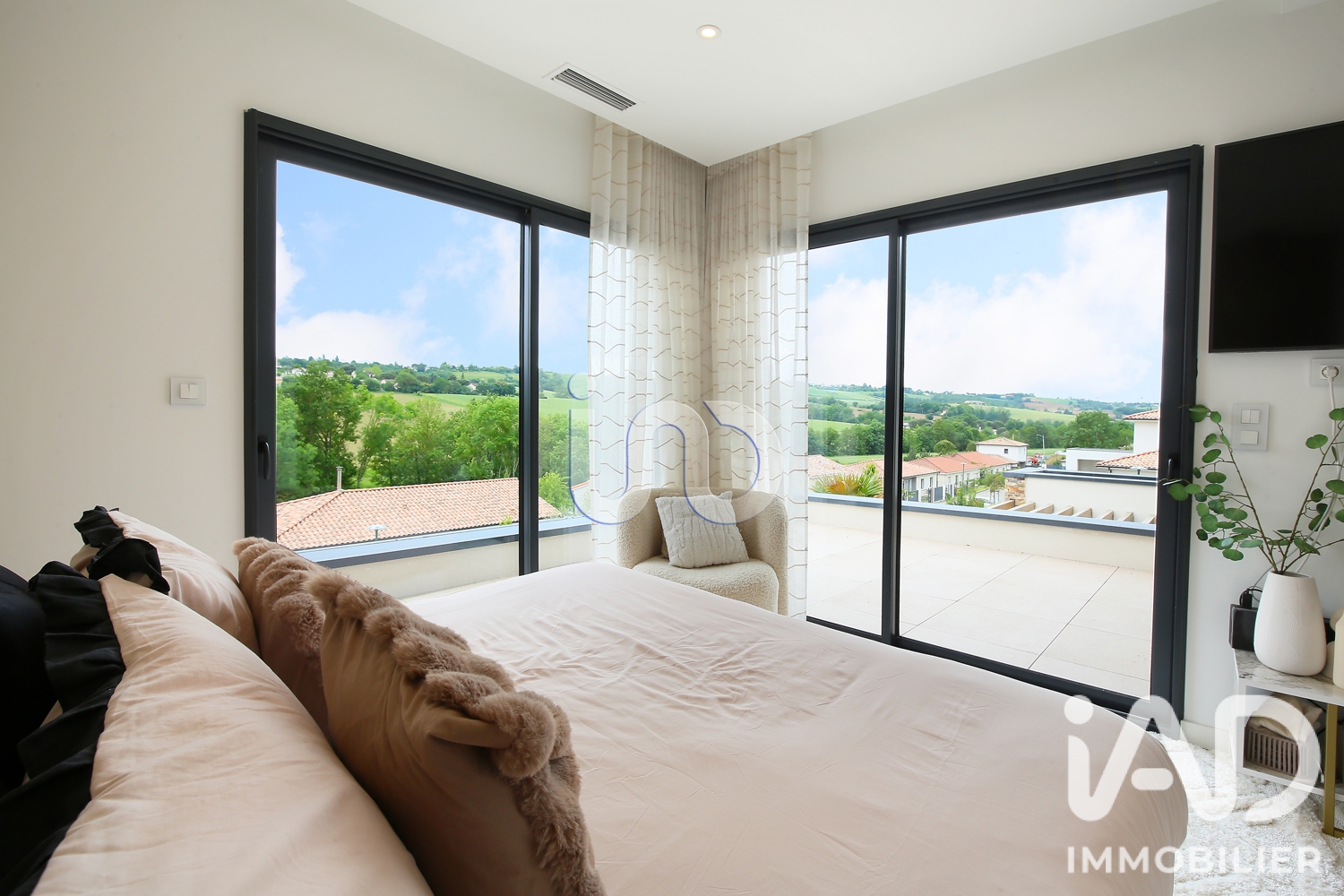 Vente maison à Aureville (31320) : maison d'architecte 6 pièces 222 m² - 2102400 — 12