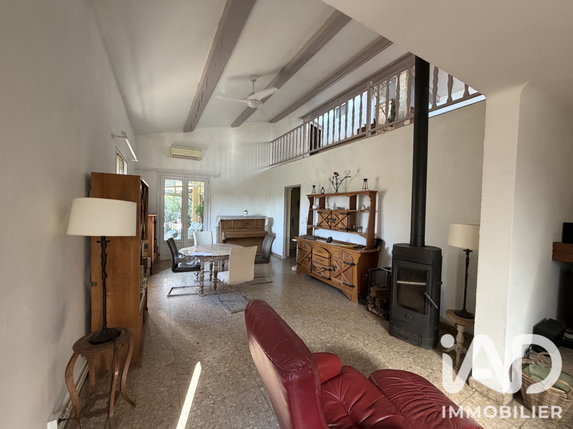 Vente maison à Bédarrides (84370) : maison traditionnelle 9 pièces 217 m² - 2106521 — 9