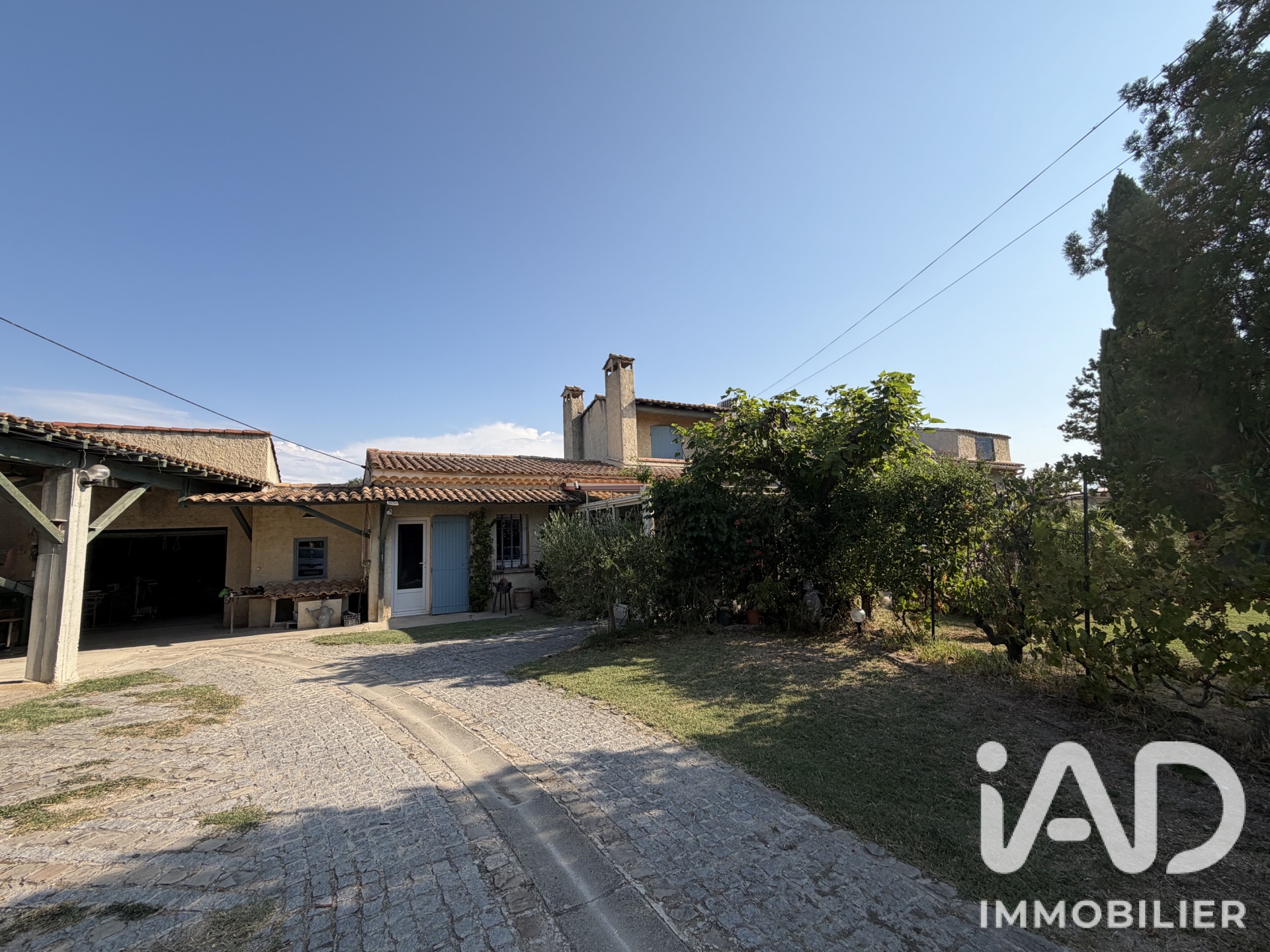 Vente maison à Bédarrides (84370) : maison traditionnelle 9 pièces 217 m² - 2106521 — 5