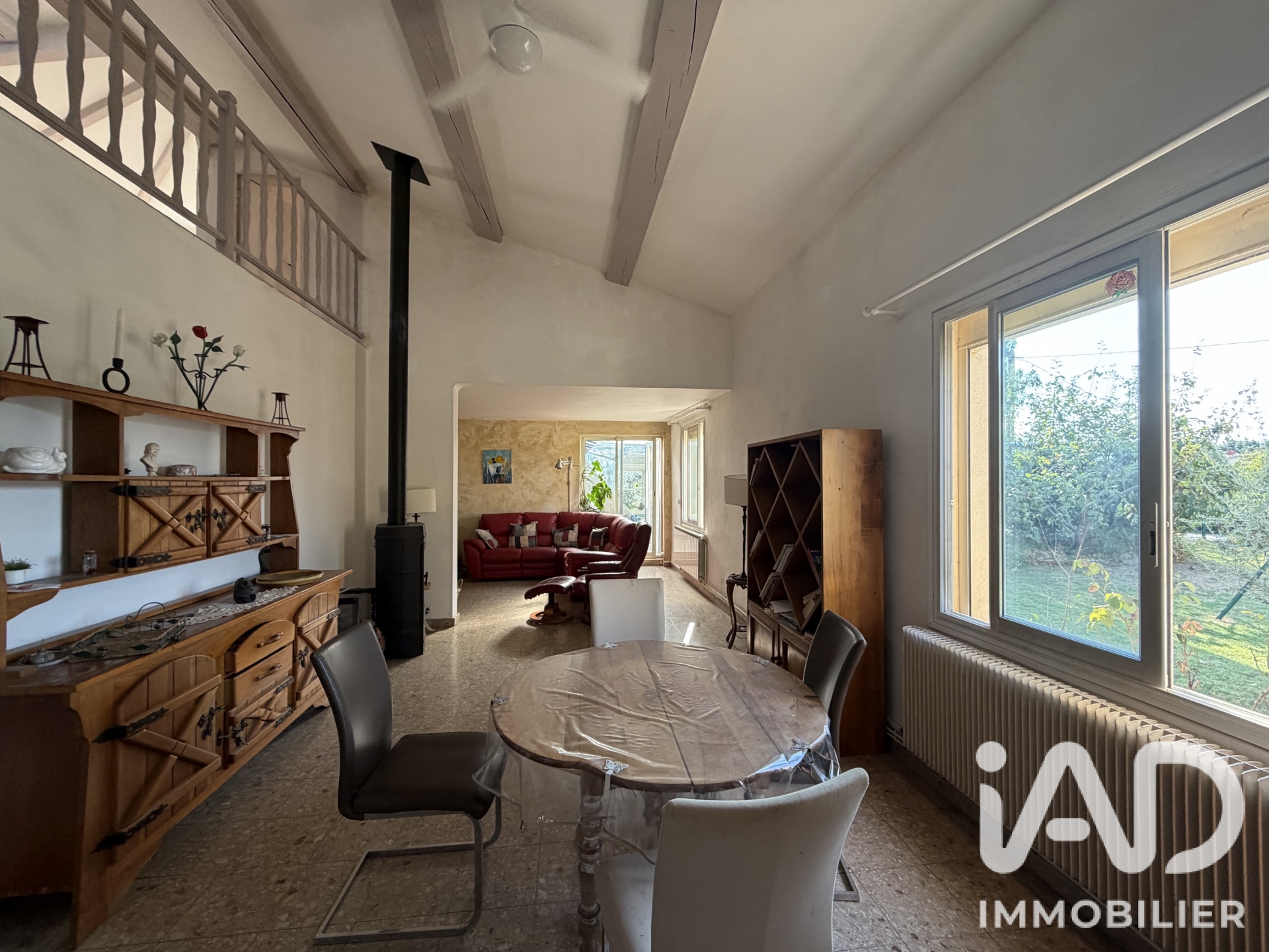 Vente maison à Bédarrides (84370) : maison traditionnelle 9 pièces 217 m² - 2106521 — 10