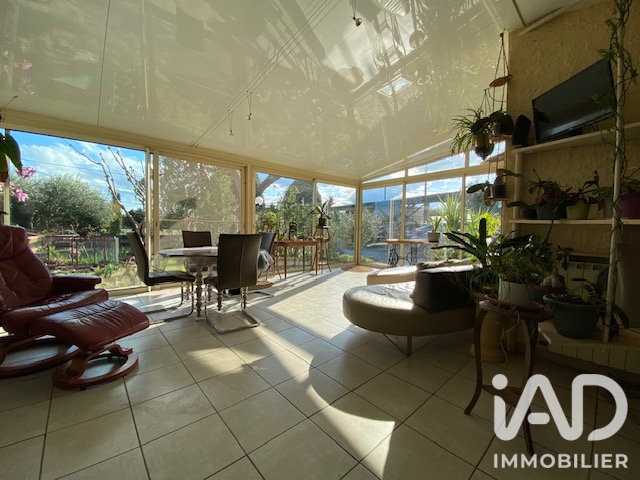 Vente maison à Bédarrides (84370) : maison traditionnelle 9 pièces 217 m² - 2106521 — 20