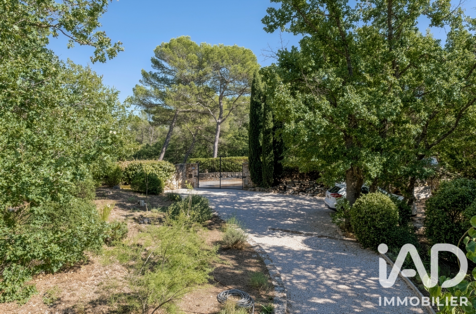 Vente maison à Peynier (13790) : mas 7 pièces 360 m² — 27