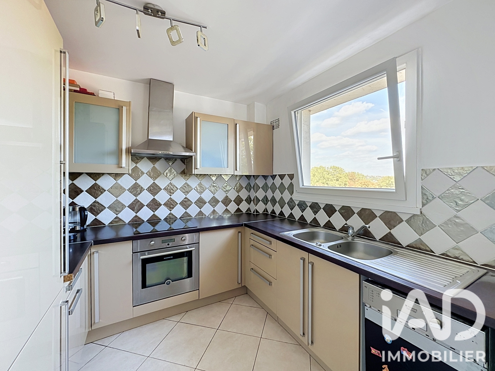 Vente appartement à Joinville-le-Pont (94340) : appartement 3 pièces 62 m² - 2105255 — 7