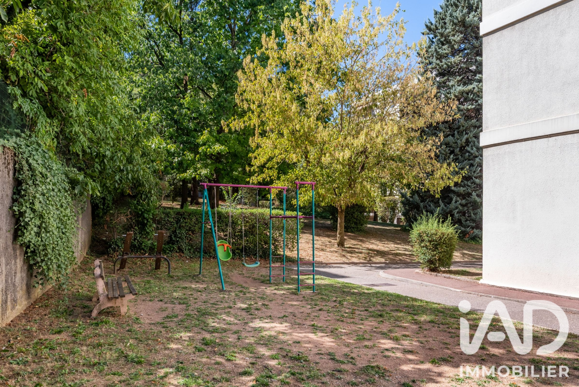 Vente appartement à Bron (69500) : appartement 3 pièces 79 m² - 2105901 — 13