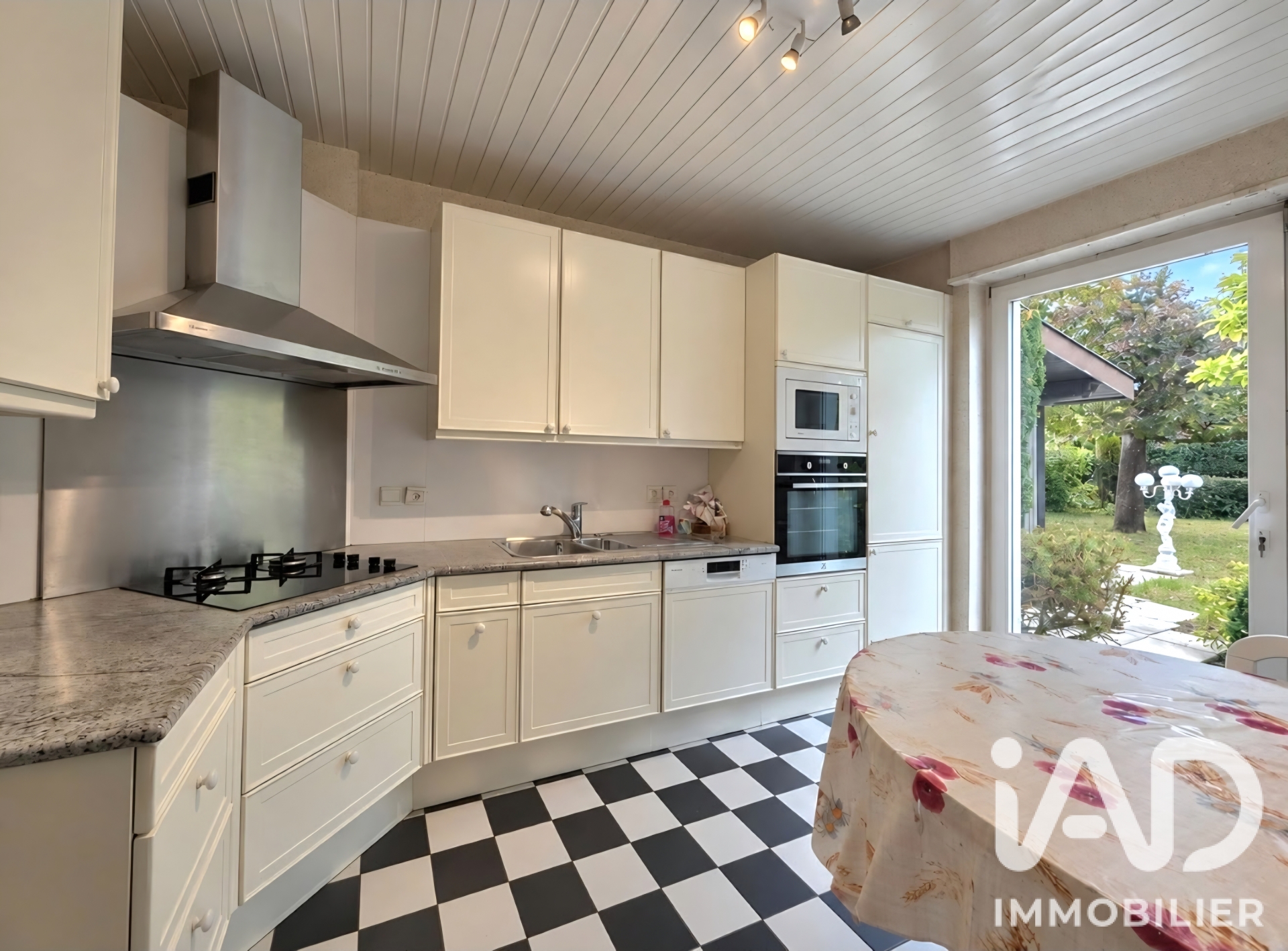 Vente maison à Sarreguemines (57200) : maison 8 pièces 212 m² - 2094815 — 8