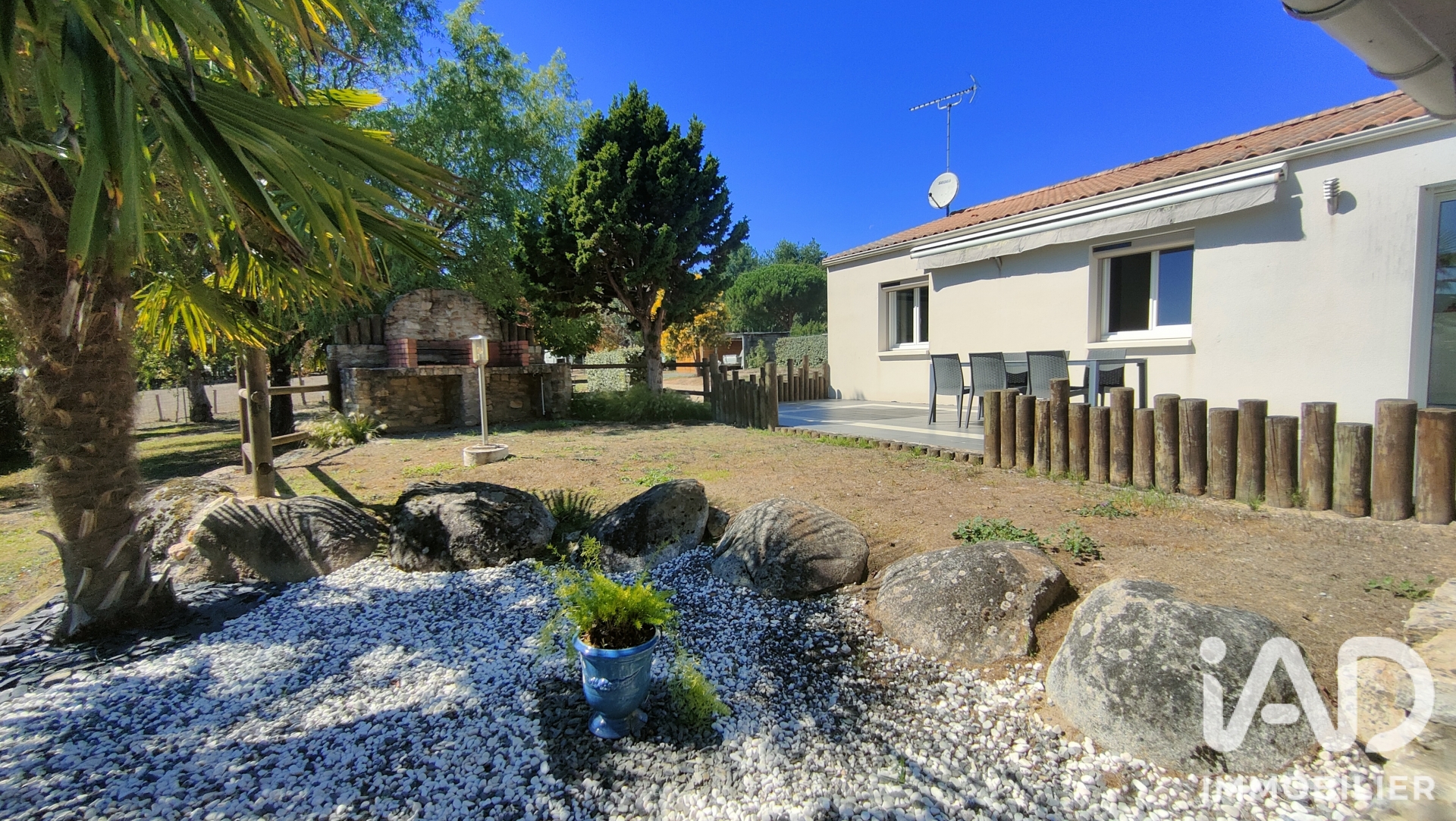Vente maison à Saint-Avaugourd-des-Landes (85540) : maison 5 pièces 120 m² - 2107484 — 22