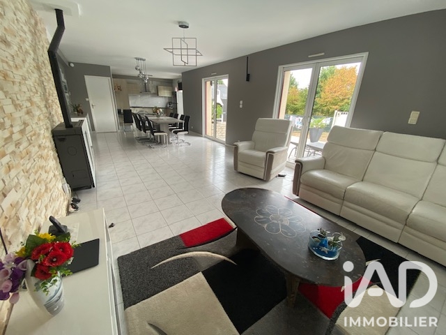 Vente maison à Iffendic (35750) : maison 6 pièces 163 m² - 2105211 — 6
