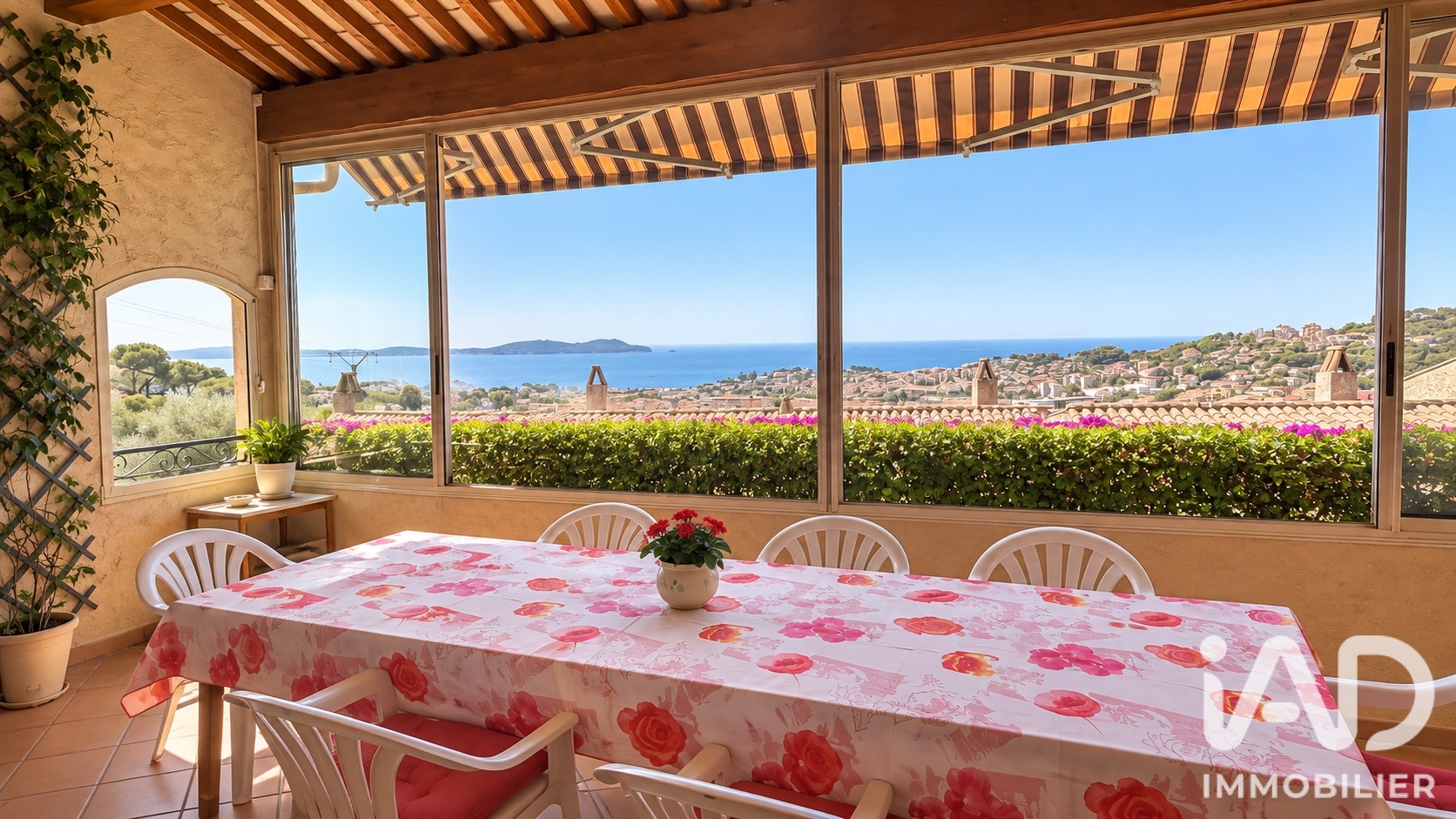 Vente maison à Carqueiranne (83320) : maison 5 pièces 192 m² - 2097380 — 4
