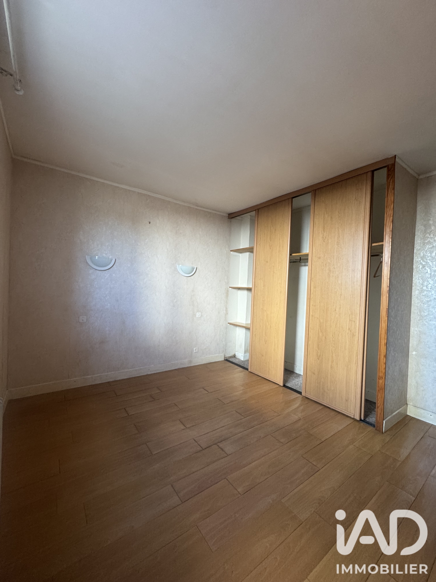 Vente maison à Bourges (18000) : maison traditionnelle 5 pièces 93 m² - 2106552 — 19