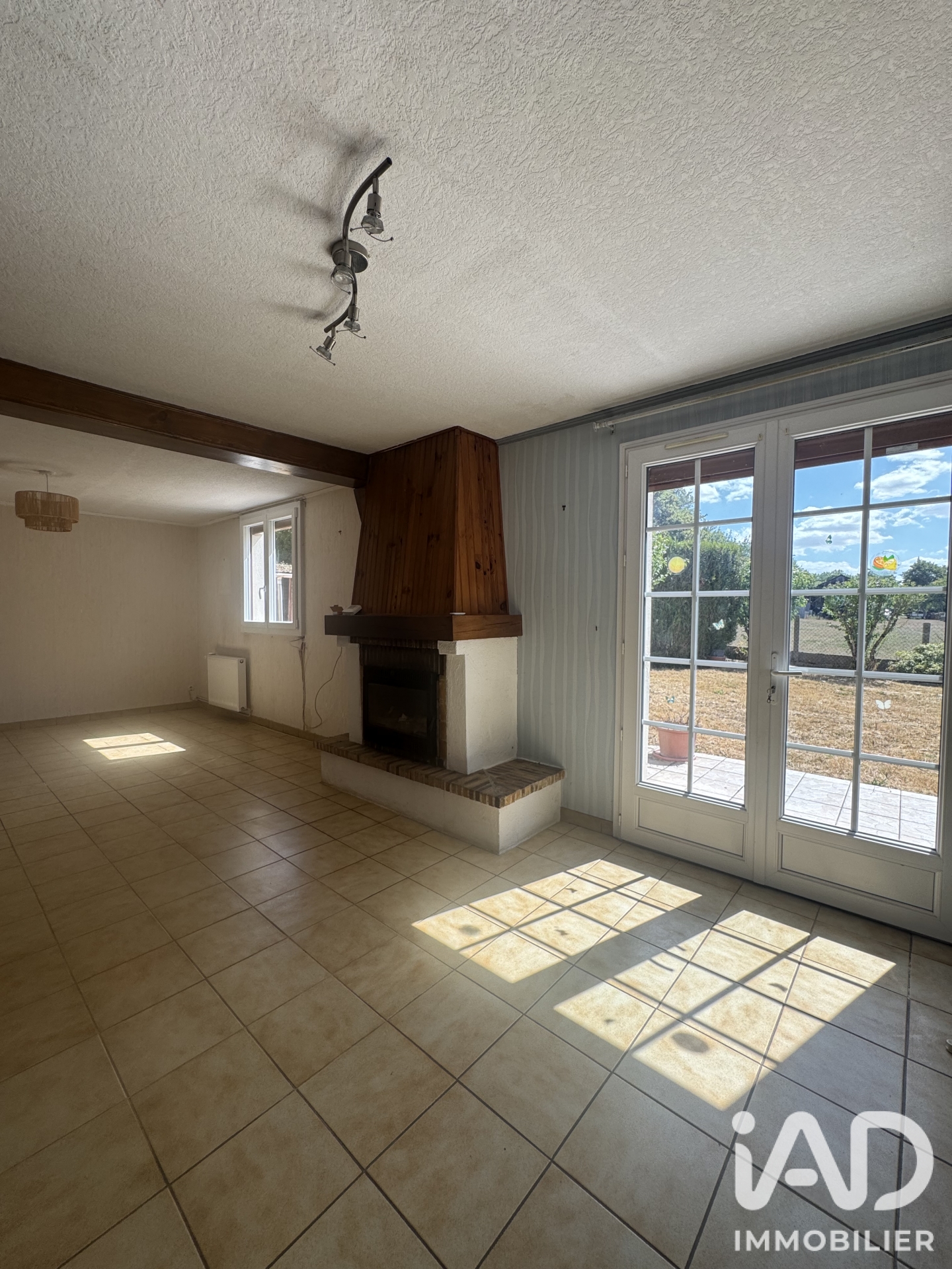 Vente maison à Bourges (18000) : maison traditionnelle 5 pièces 93 m² - 2106552 — 9
