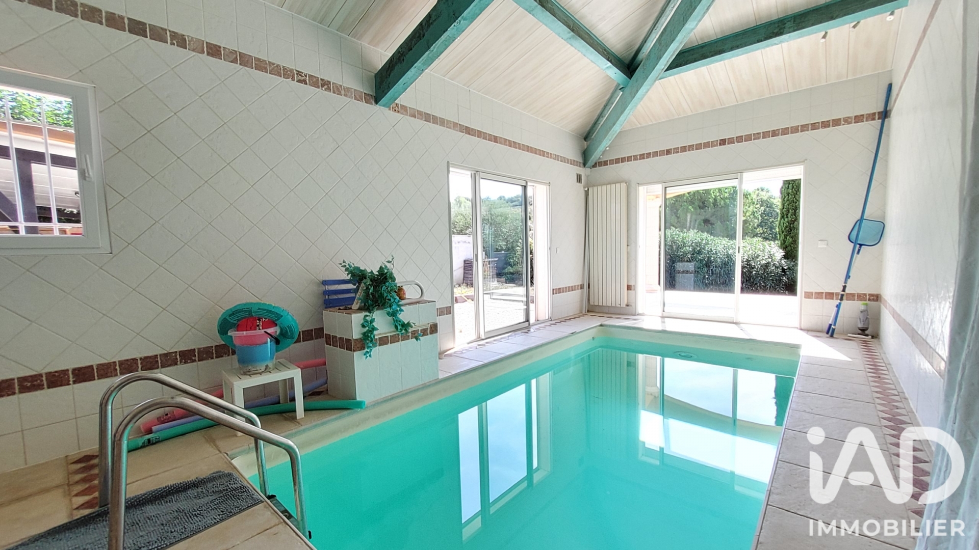 Vente maison à Montfrin (30490) : maison traditionnelle 7 pièces 205 m² - 2106327 — 8