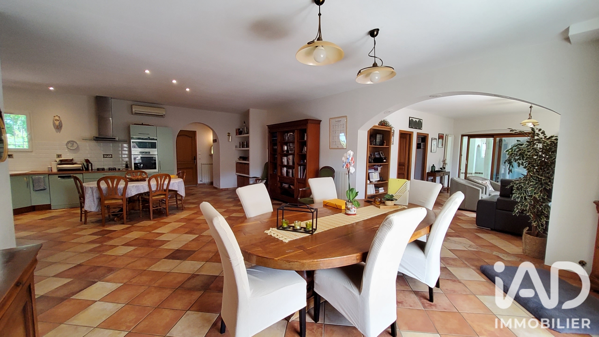 Vente maison à Montfrin (30490) : maison traditionnelle 7 pièces 205 m² - 2106327 — 12