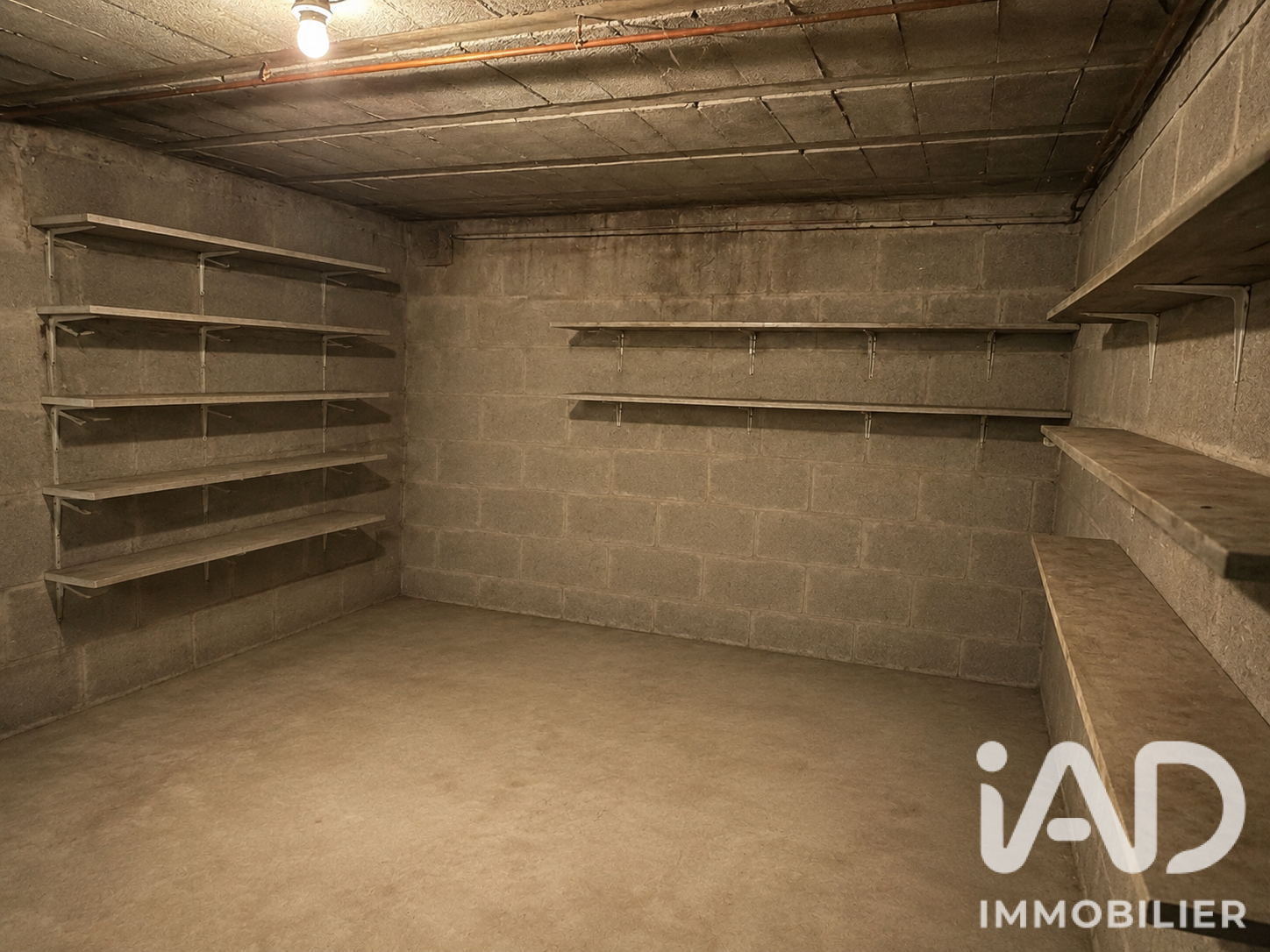 Vente maison à Saint-Amand-Montrond (18200) : maison 7 pièces 175 m² - 2091862 — 21