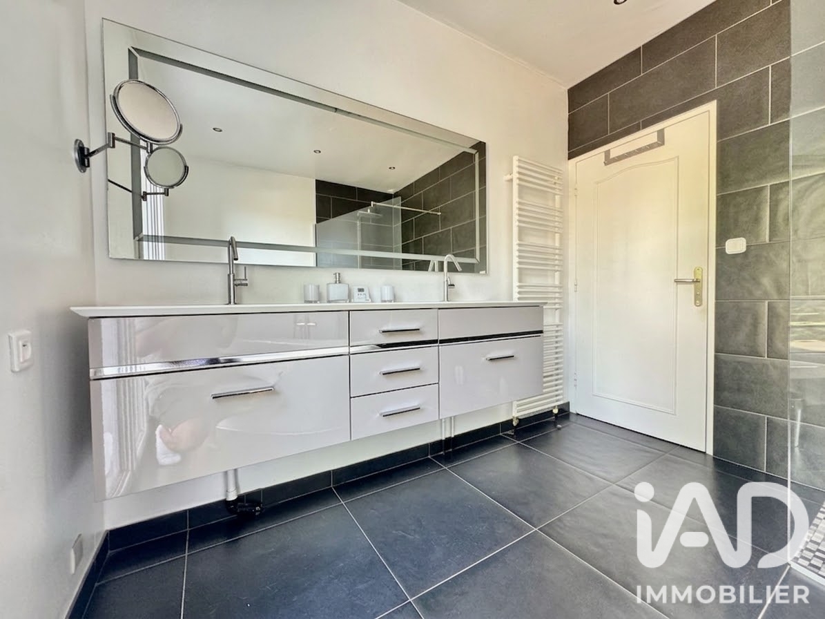 Vente maison à Sorbiers (42290) : maison 7 pièces 188 m² - 2107857 — 14