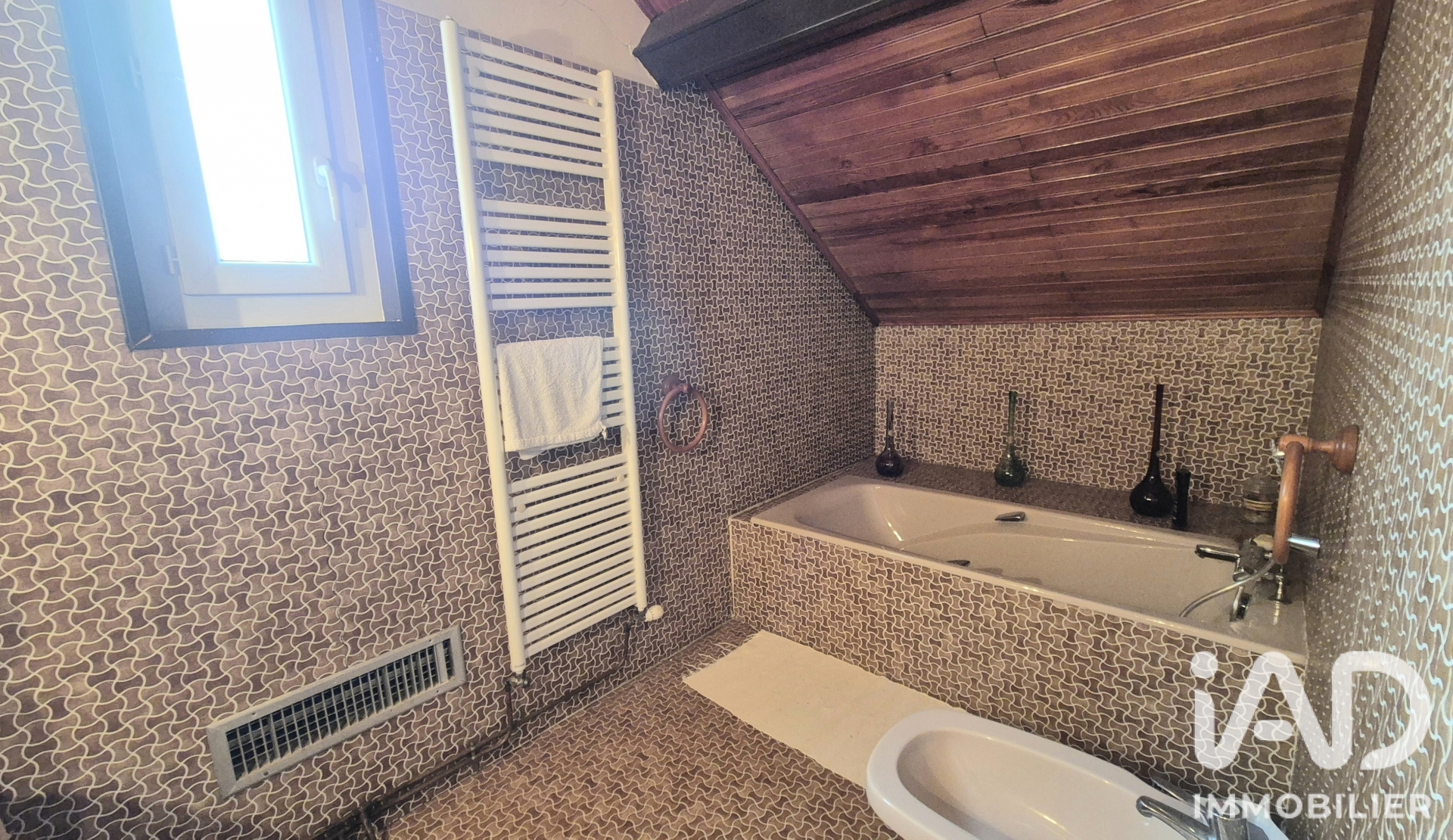 Vente maison à Saint-Just-Saint-Rambert (42170) : maison 8 pièces 235 m² - 2107543 — 6