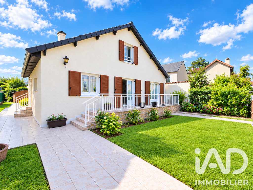Maison à vendre à Mitry-Mory — 320 000 € — IAD France