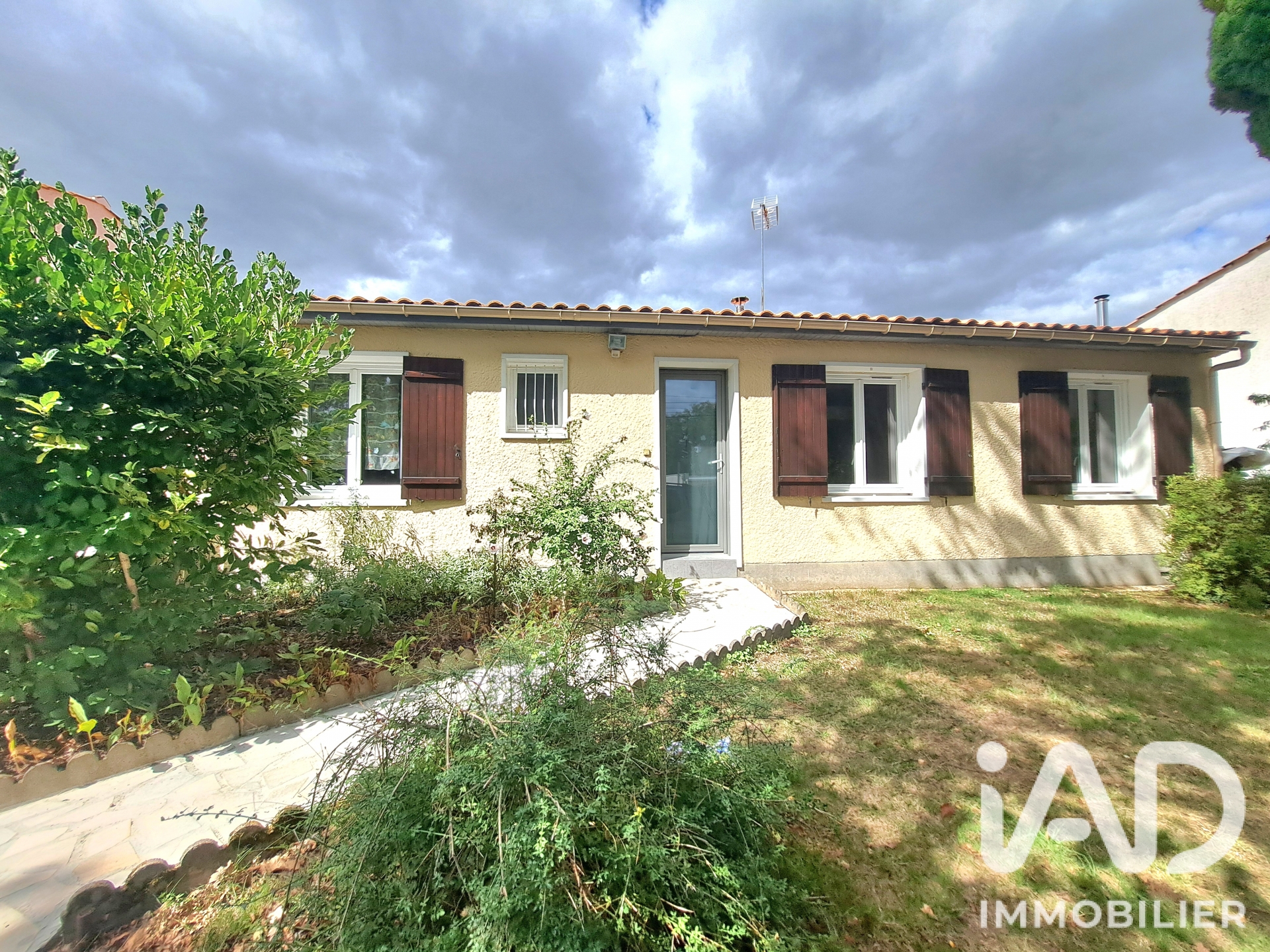 Vente maison à Dompierre-sur-Yon (85170) : maison 5 pièces 97 m² - 2107167 — 13