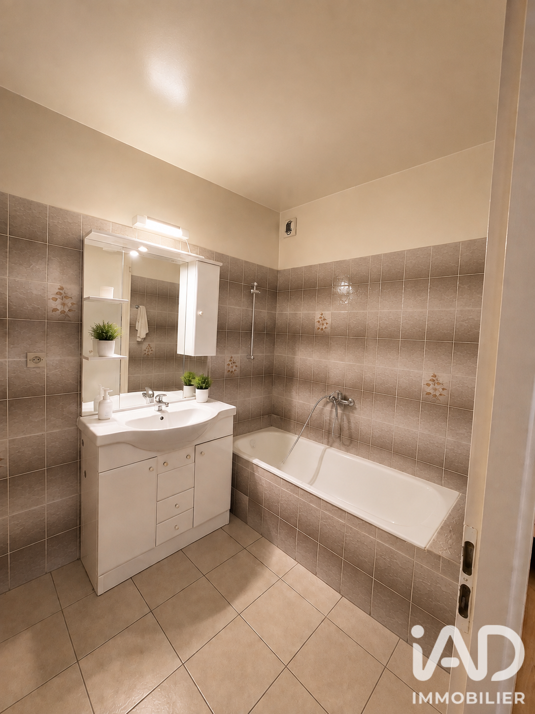 Vente appartement à Saint-Julien-en-Genevois (74160) : appartement 3 pièces 66 m² - 2112313 — 6