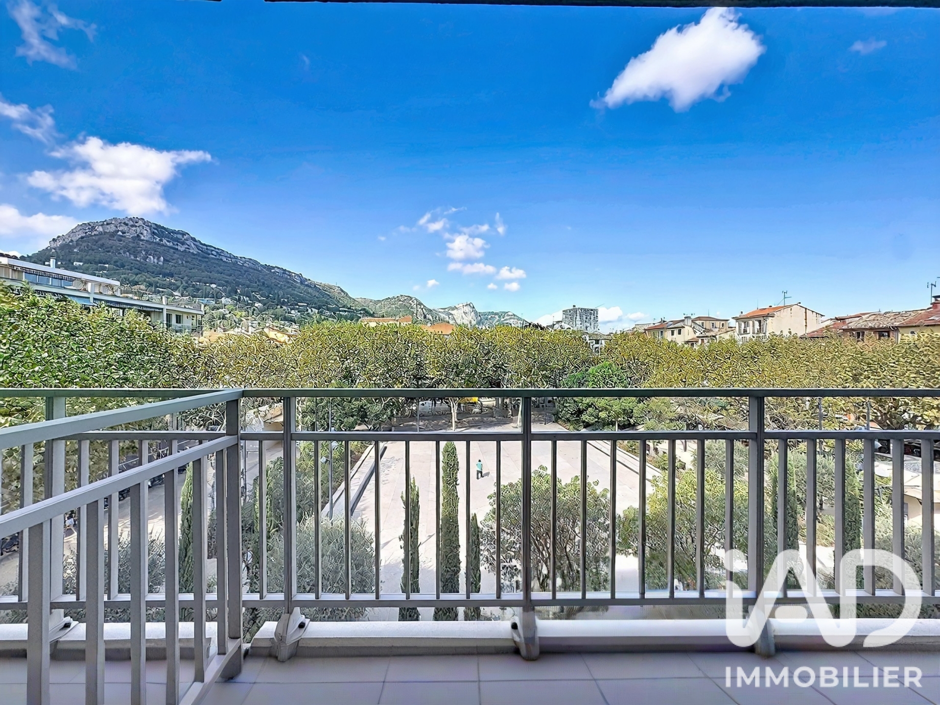 Appartement à vendre à Vence — 159 000 € — IAD France