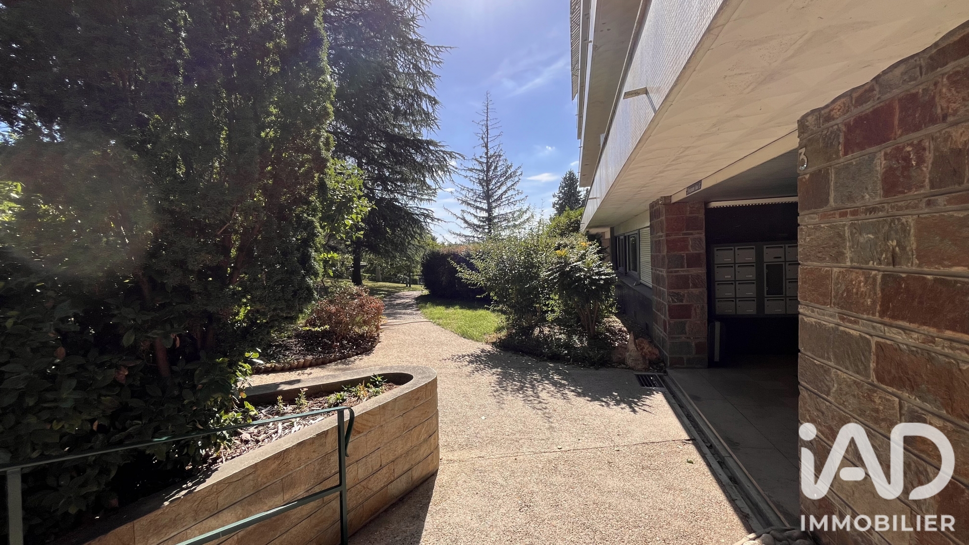 Vente appartement à L'Haÿ-les-Roses (94240) : appartement 1 pièce 12 m² - 2098386 — 5
