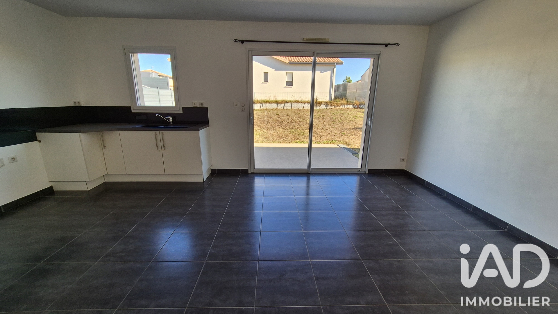Vente maison à La Tessoualle (49280) : pavillon 4 pièces 86 m² - 2104066 — 4