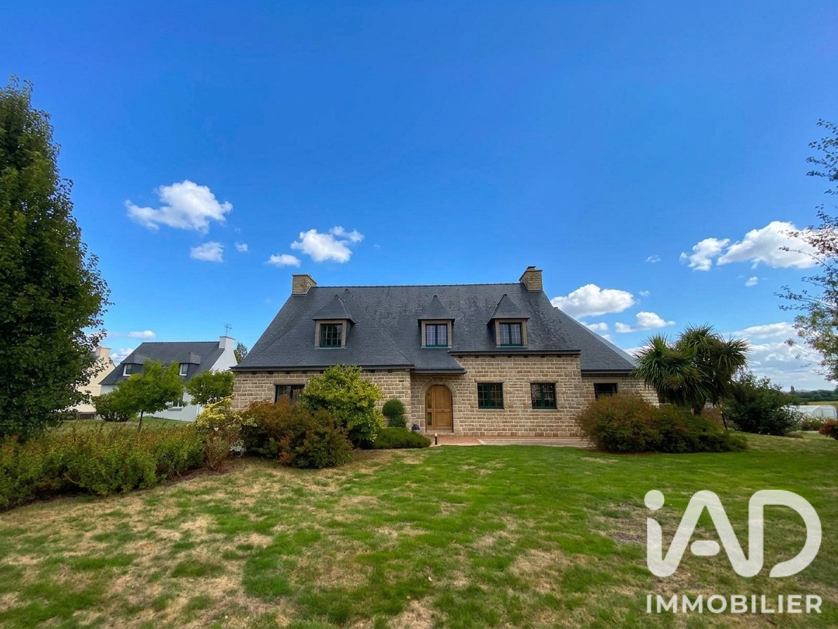 Vente maison à Plœuc-L'Hermitage (22150) : maison 7 pièces 254 m² - 2107868 — 24