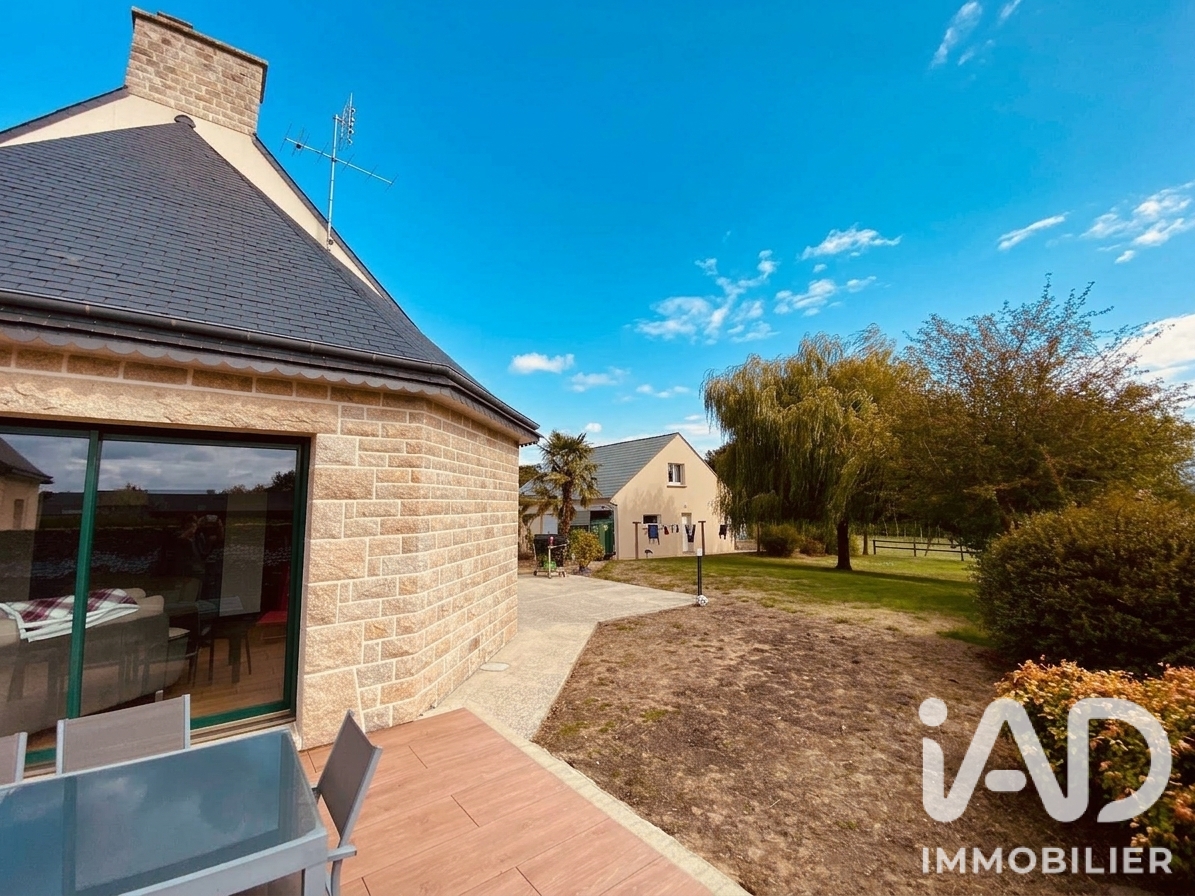 Vente maison à Plœuc-L'Hermitage (22150) : maison 7 pièces 254 m² - 2107868 — 23