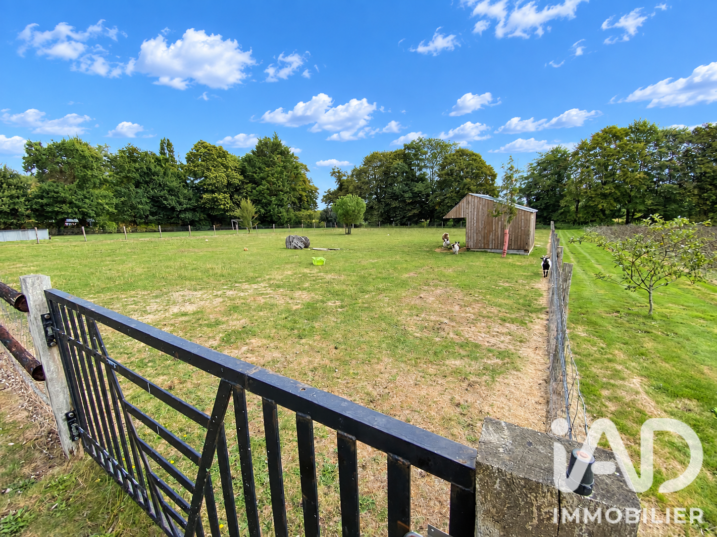 Vente maison à Plœuc-L'Hermitage (22150) : maison 7 pièces 254 m² - 2107868 — 21