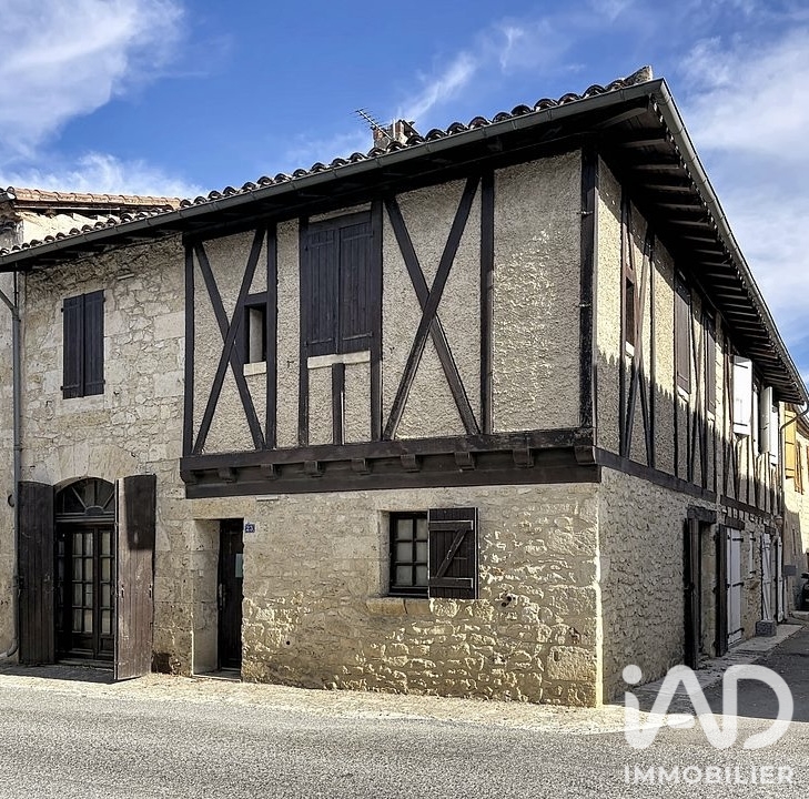 Maison à vendre à Mauvezin — 88 000 € — IAD France