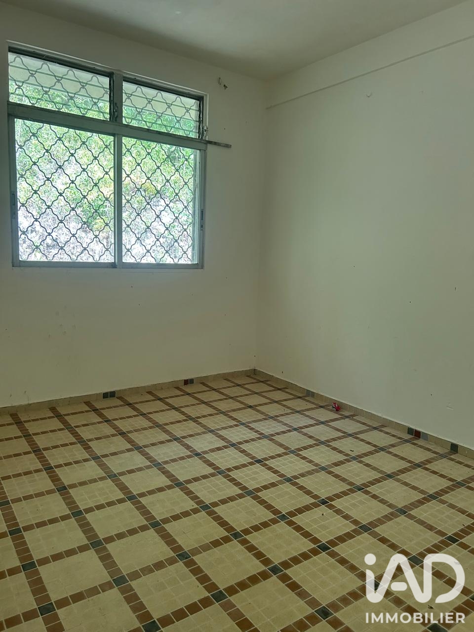 Vente maison à Le Gosier (97190) : maison traditionnelle 5 pièces 232 m² - 2106437 — 6