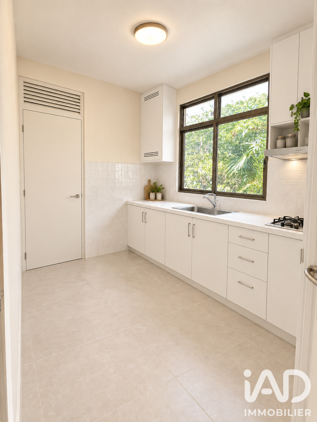 Vente maison à Le Gosier (97190) : maison traditionnelle 5 pièces 232 m² - 2106437 — 10