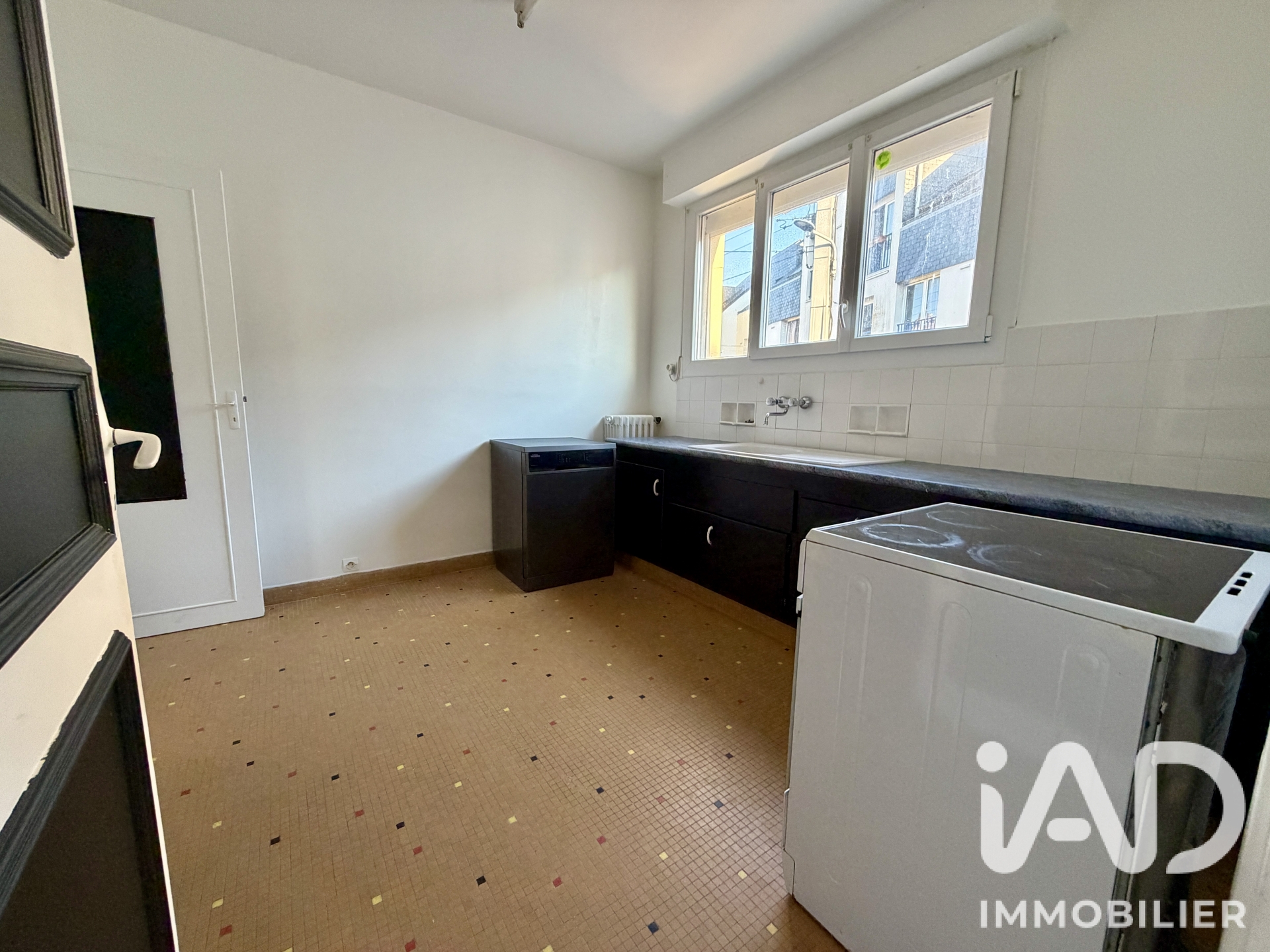 Vente immeuble 260 m² à Trignac (44570) - 2069100 — 8