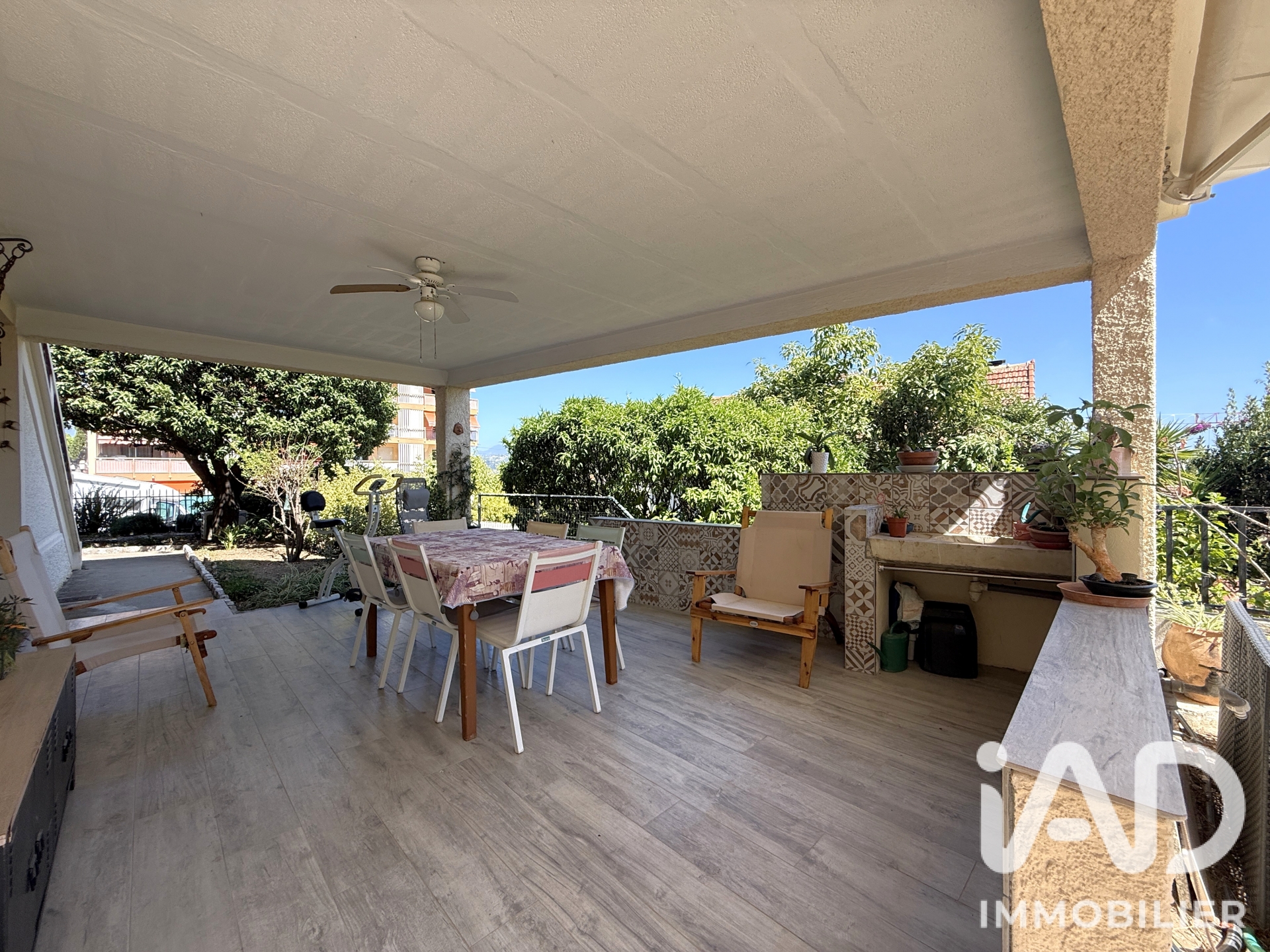 Vente maison à Saint-Laurent-du-Var (06700) : maison de ville 5 pièces 181 m² - 2104884 — 17
