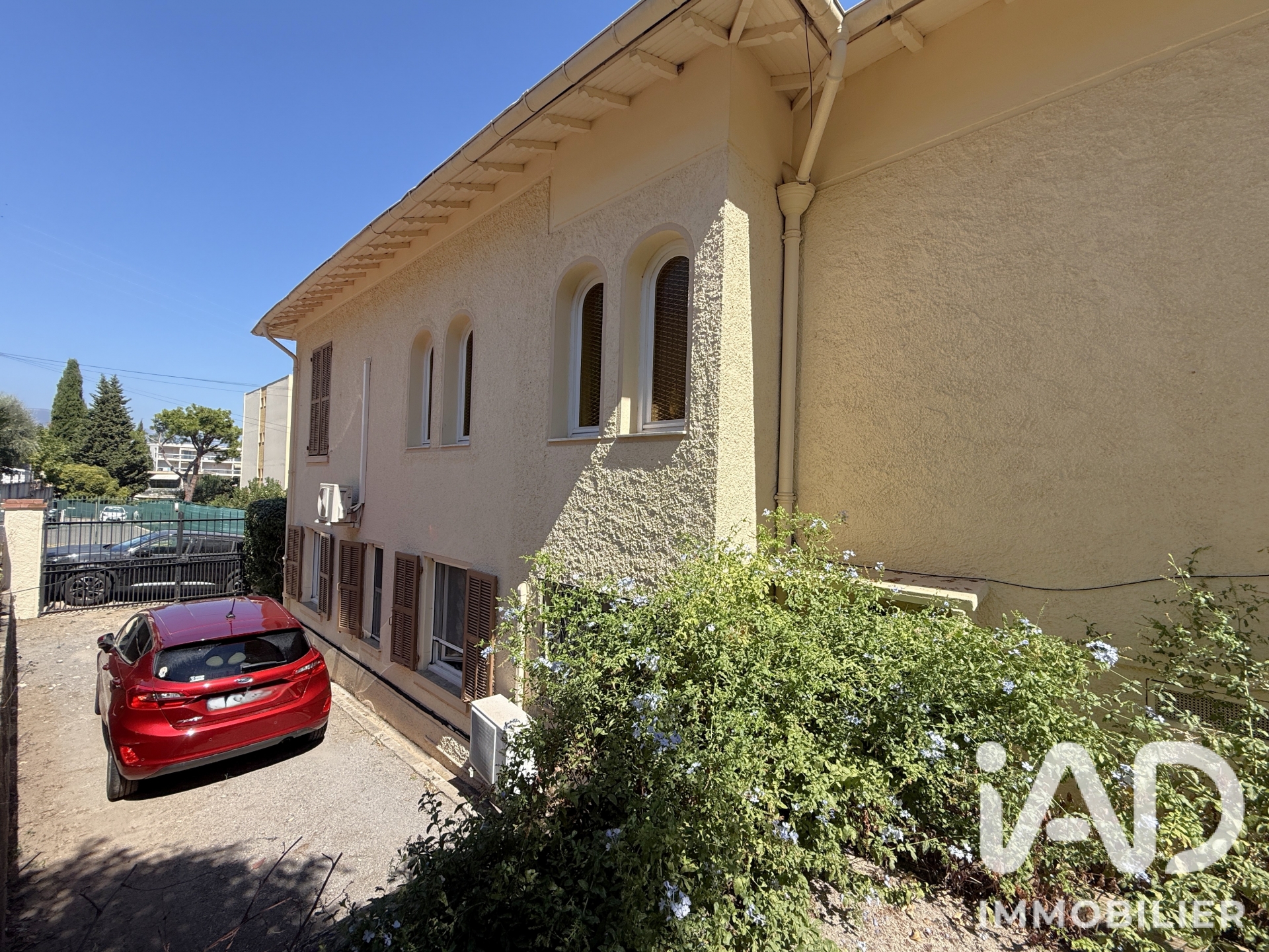 Vente maison à Saint-Laurent-du-Var (06700) : maison de ville 5 pièces 181 m² - 2104884 — 28