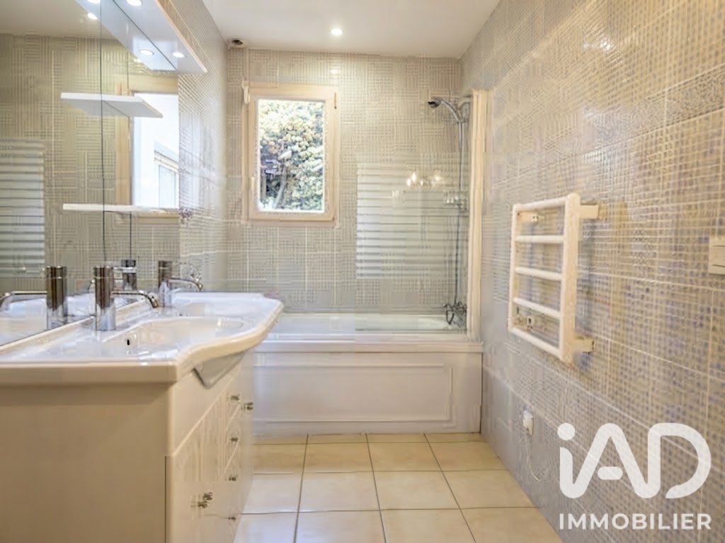 Vente maison à Chanteloup (79320) : maison 5 pièces 157 m² - 2108780 — 8