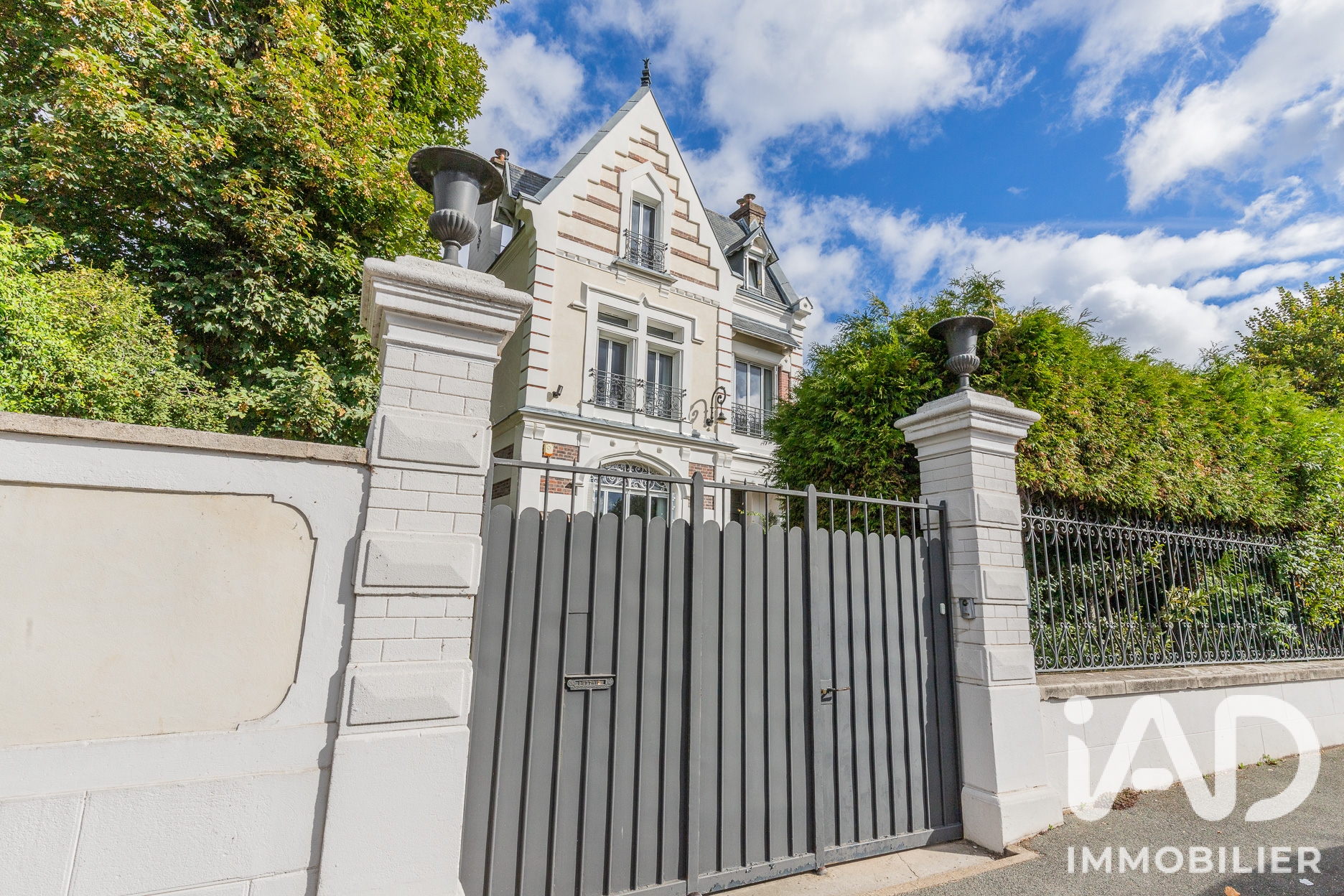 Maison à vendre à Ablon-sur-Seine — 759 000 € — IAD France